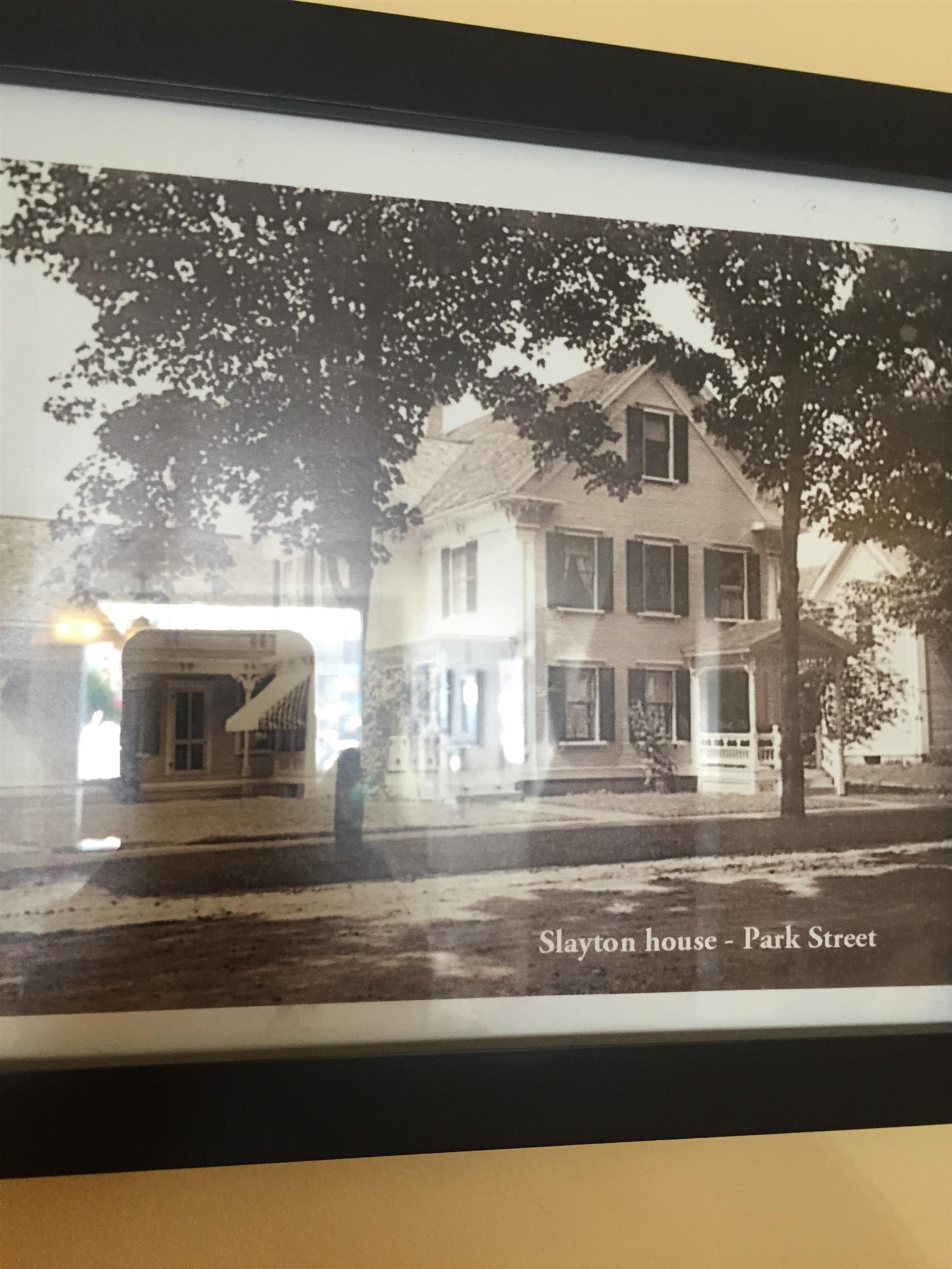 139 Park Street Property Photo 2