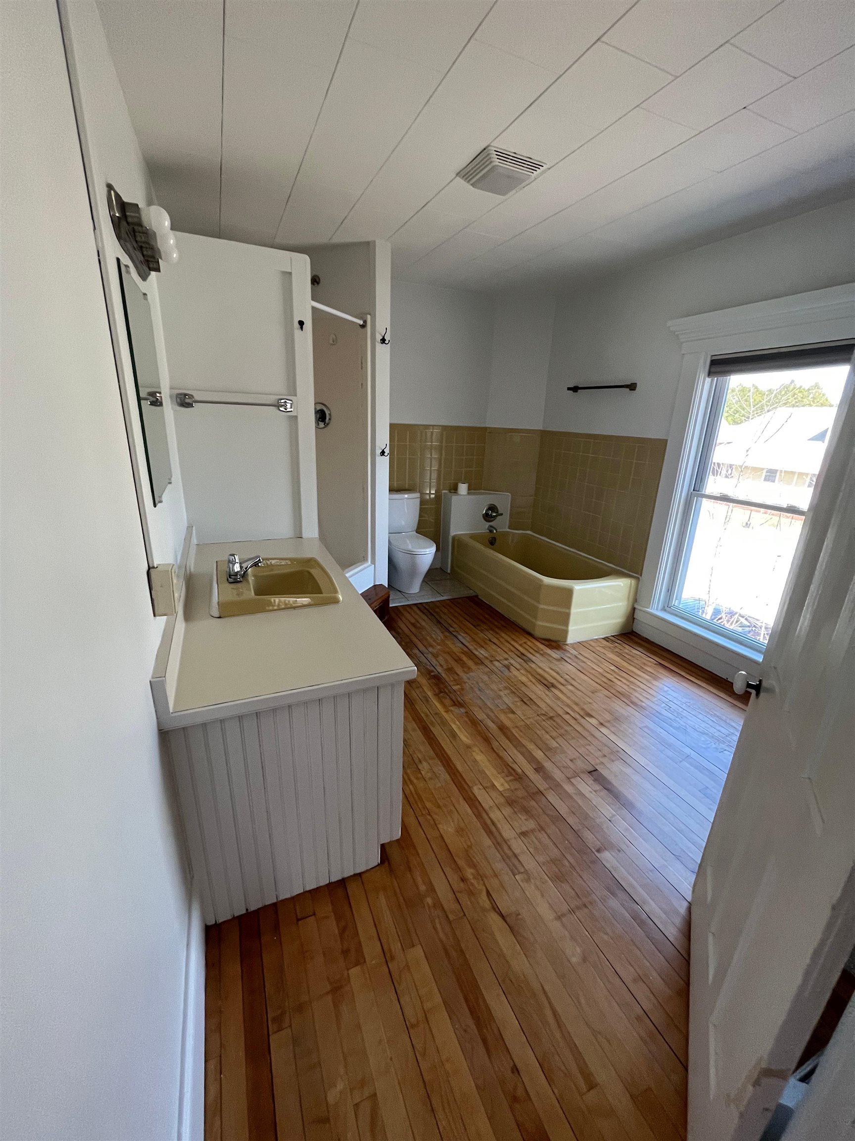 139 Park Street Property Photo 10