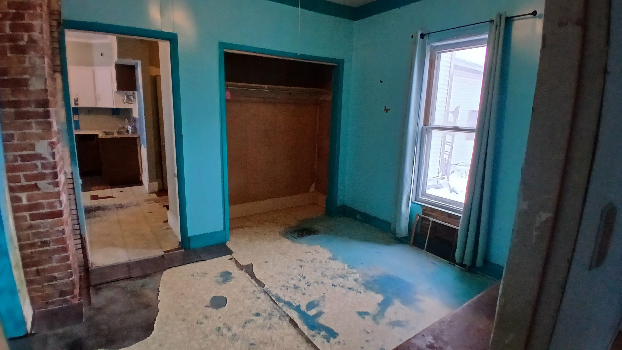 12 Pleasant Street Property Photo 9