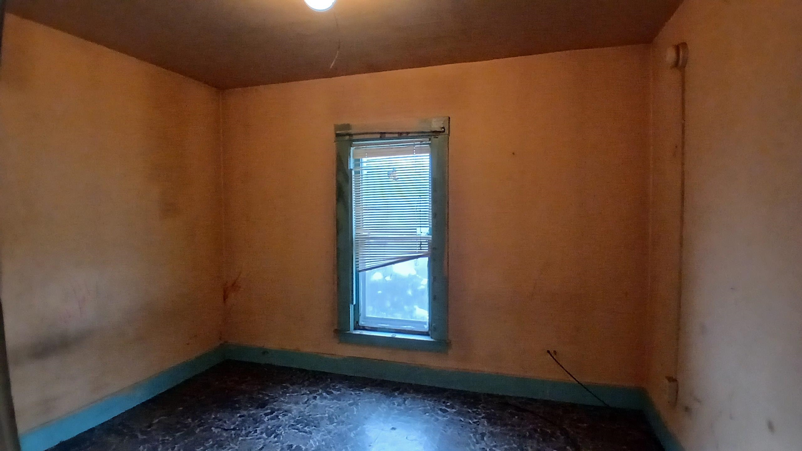 12 Pleasant Street Property Photo 17