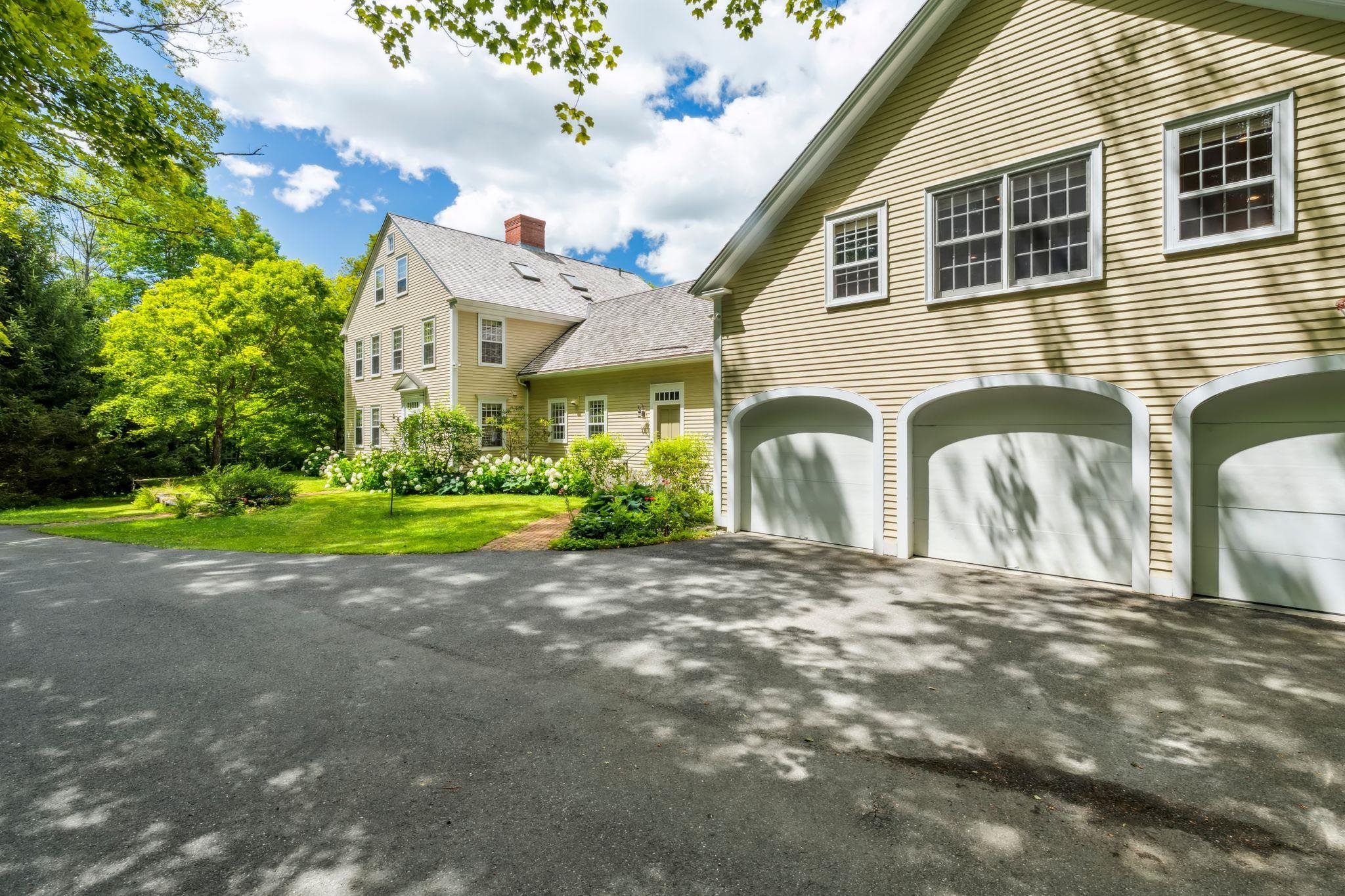 16 Olcott Road Property Photo 6