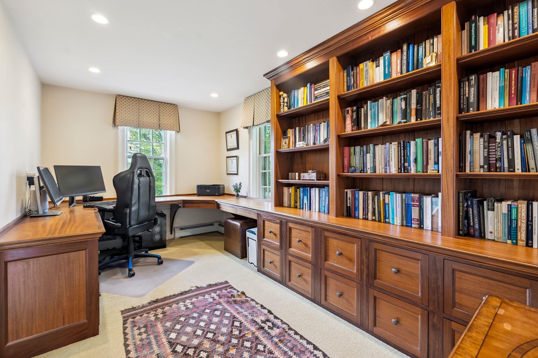16 Olcott Road Property Photo 28