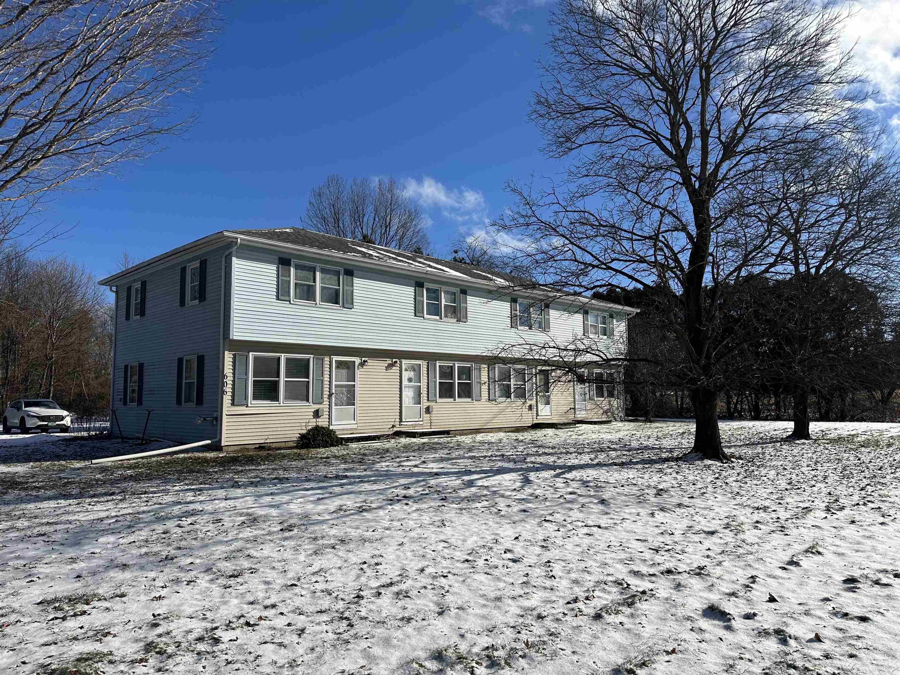 606 Mill Pond Road Property Photo 1