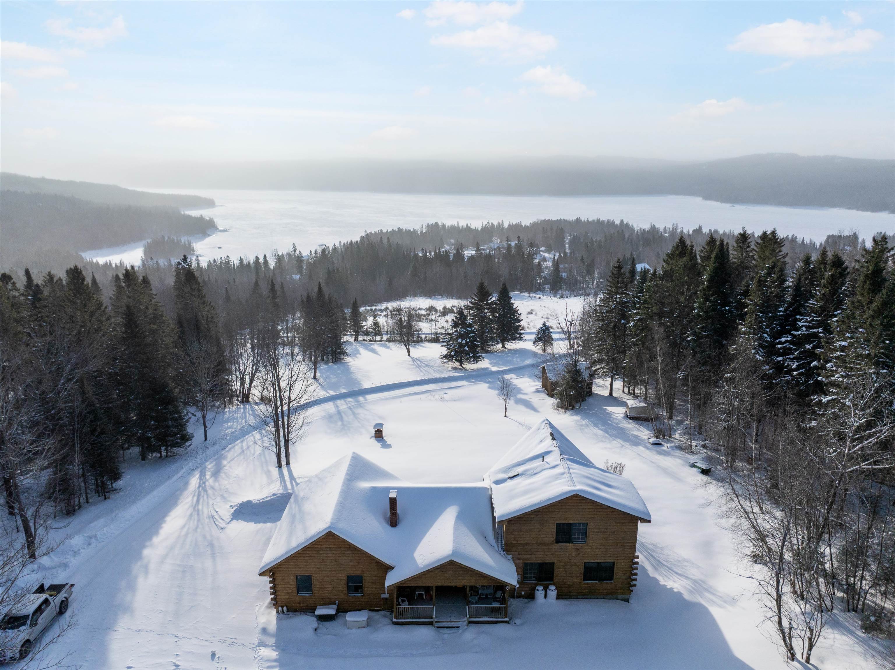 56 The Tarns Road Property Photo 3