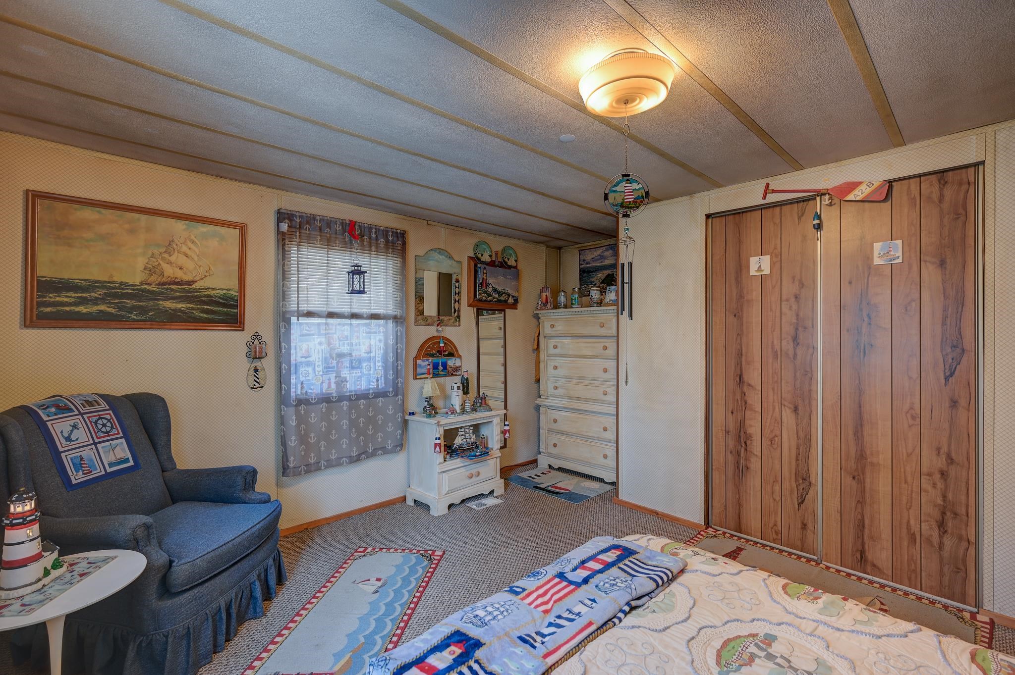 42 Fox Hill Lane Property Photo 11