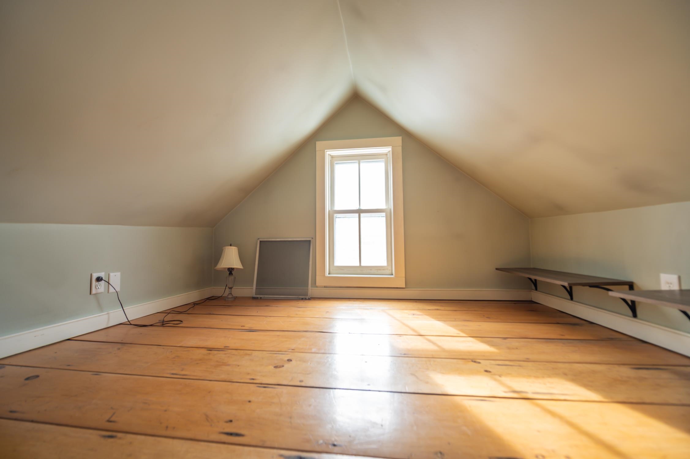 33 West Main Street Property Photo 27
