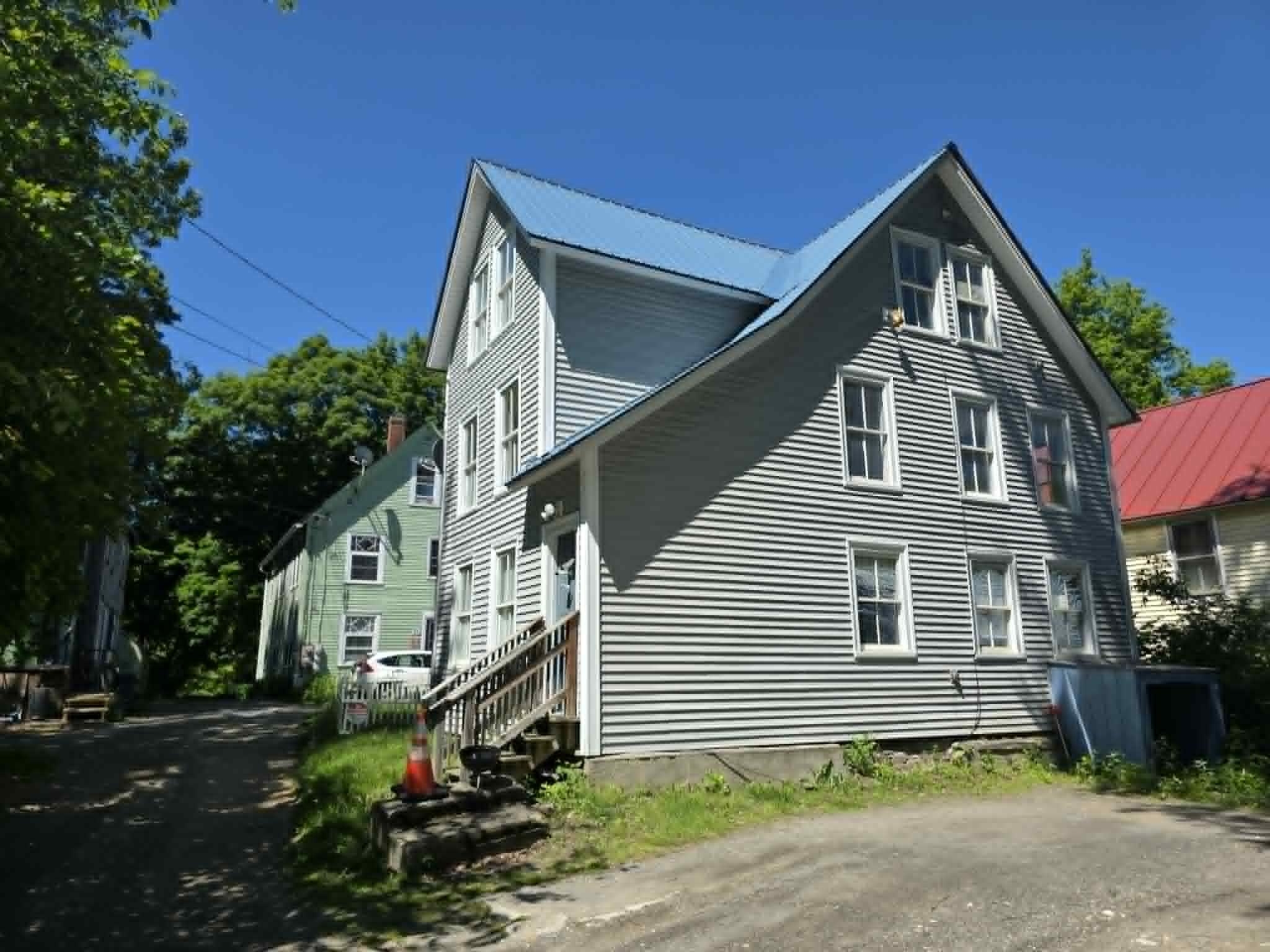 5 Reynolds Drive Property Photo 1