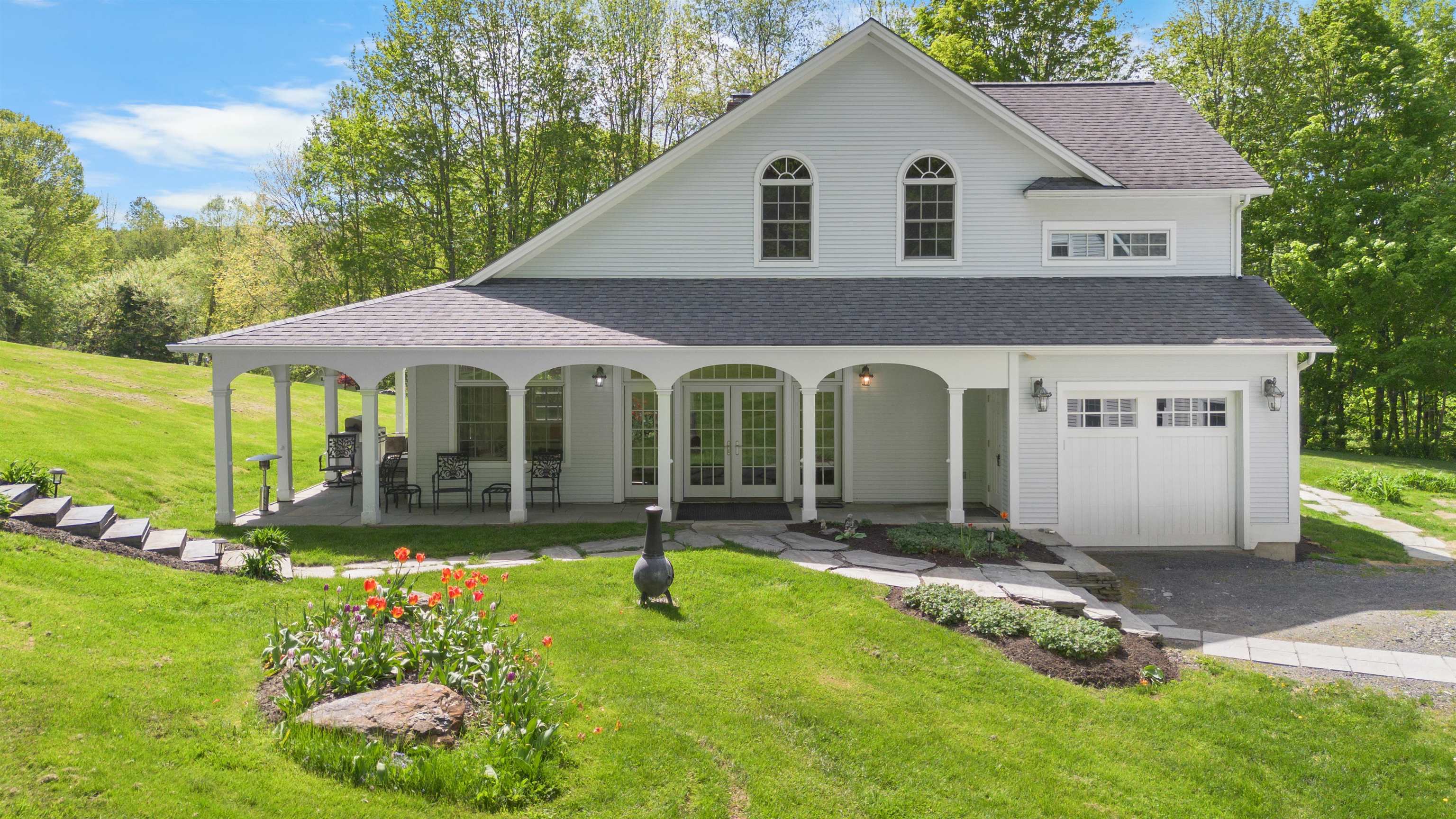 1397 Cobb Hill Road Property Photo 4