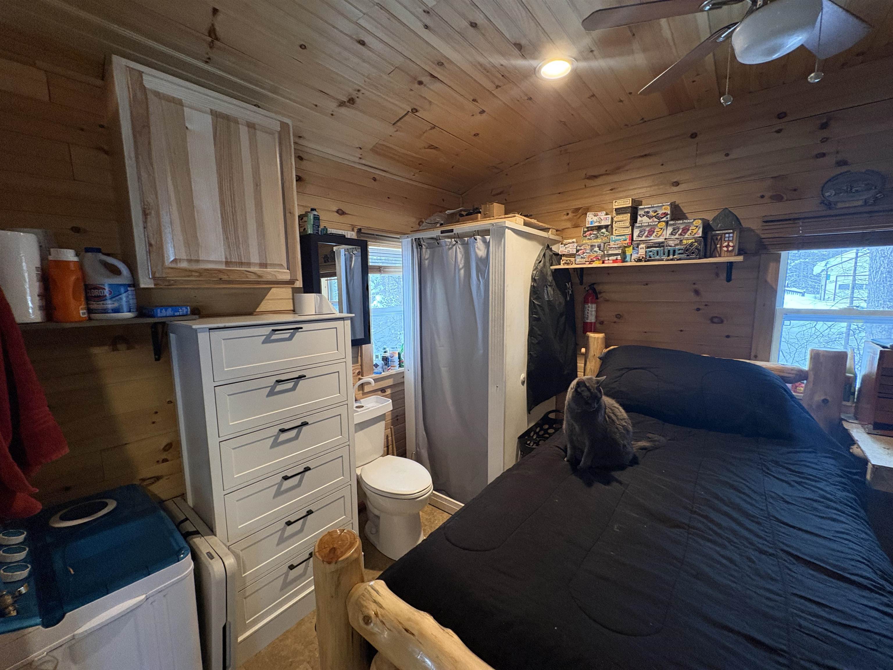 905 Peak Road Property Photo 15