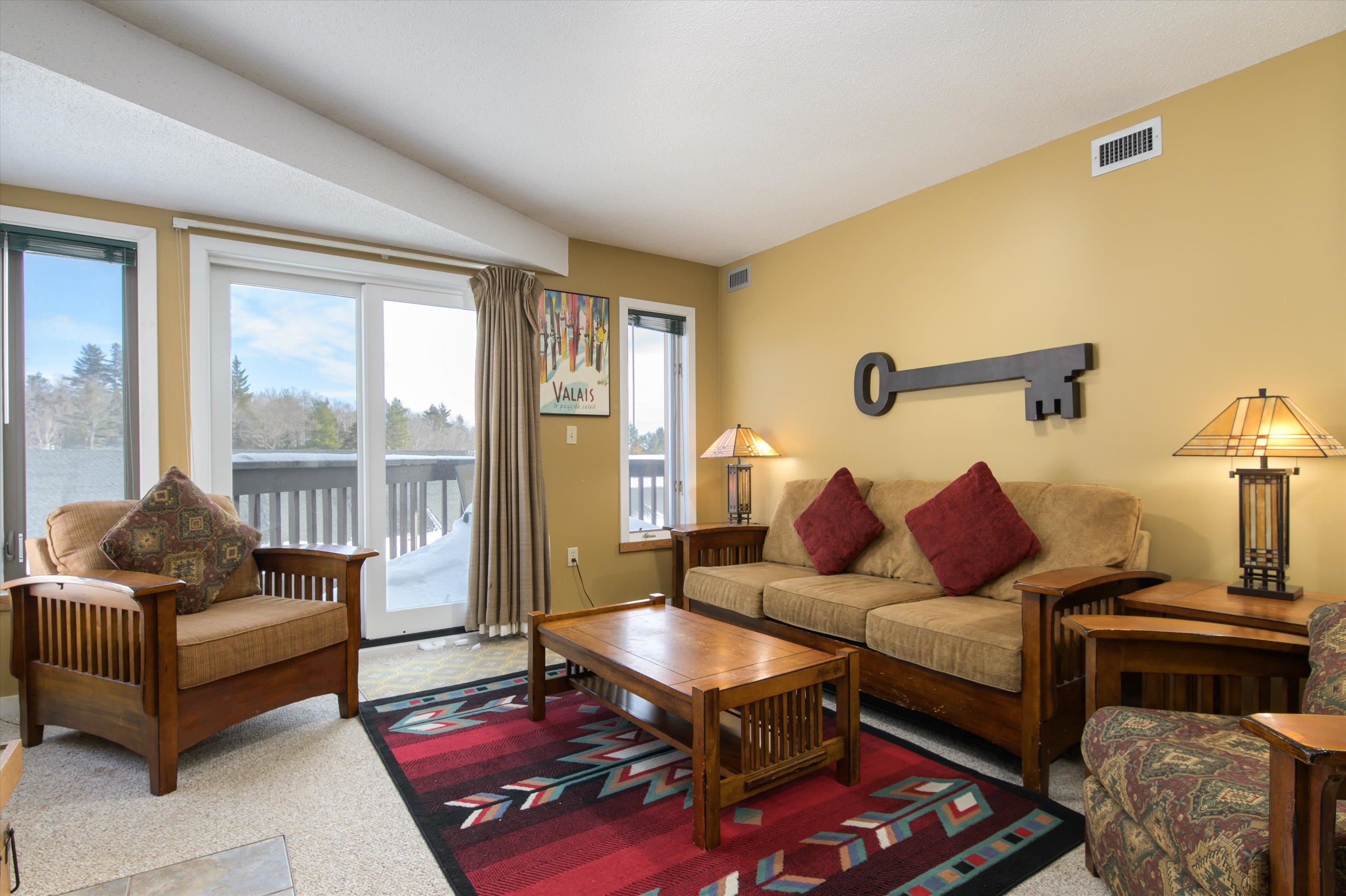350 Mountain Road Property Photo 3