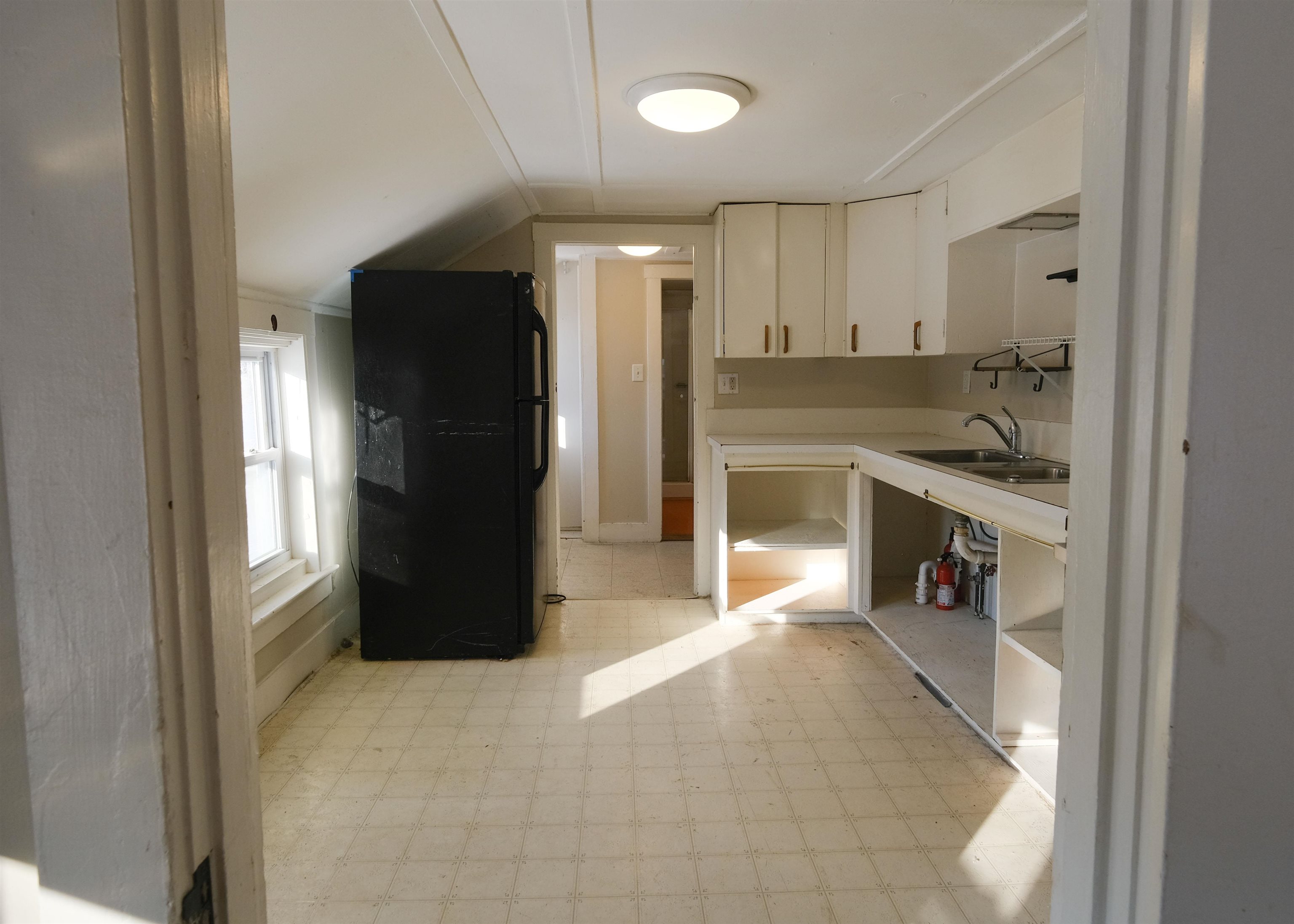 818 Main Street Property Photo 10