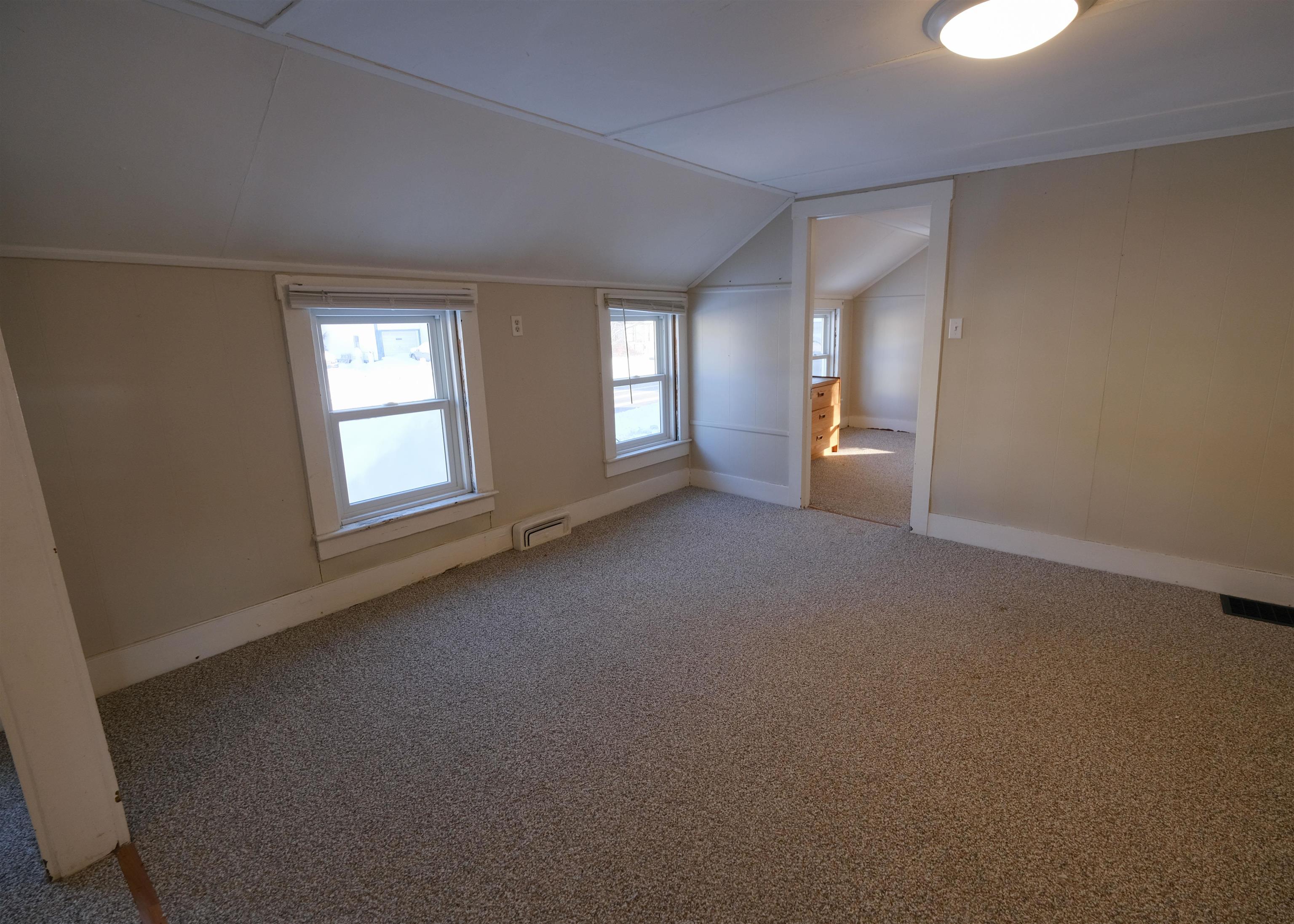 818 Main Street Property Photo 13