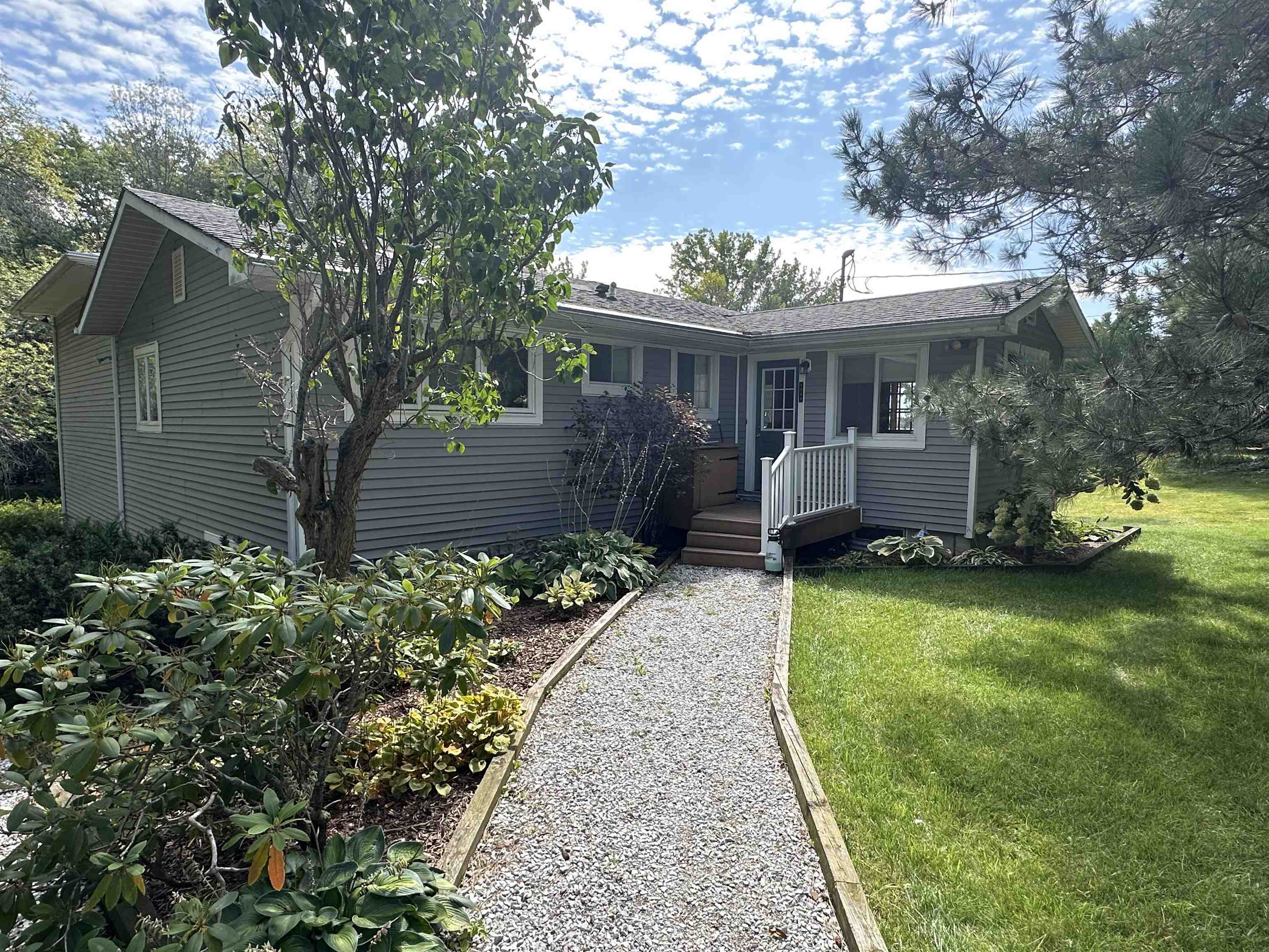 1343 Blockhouse Point Road Property Photo 4