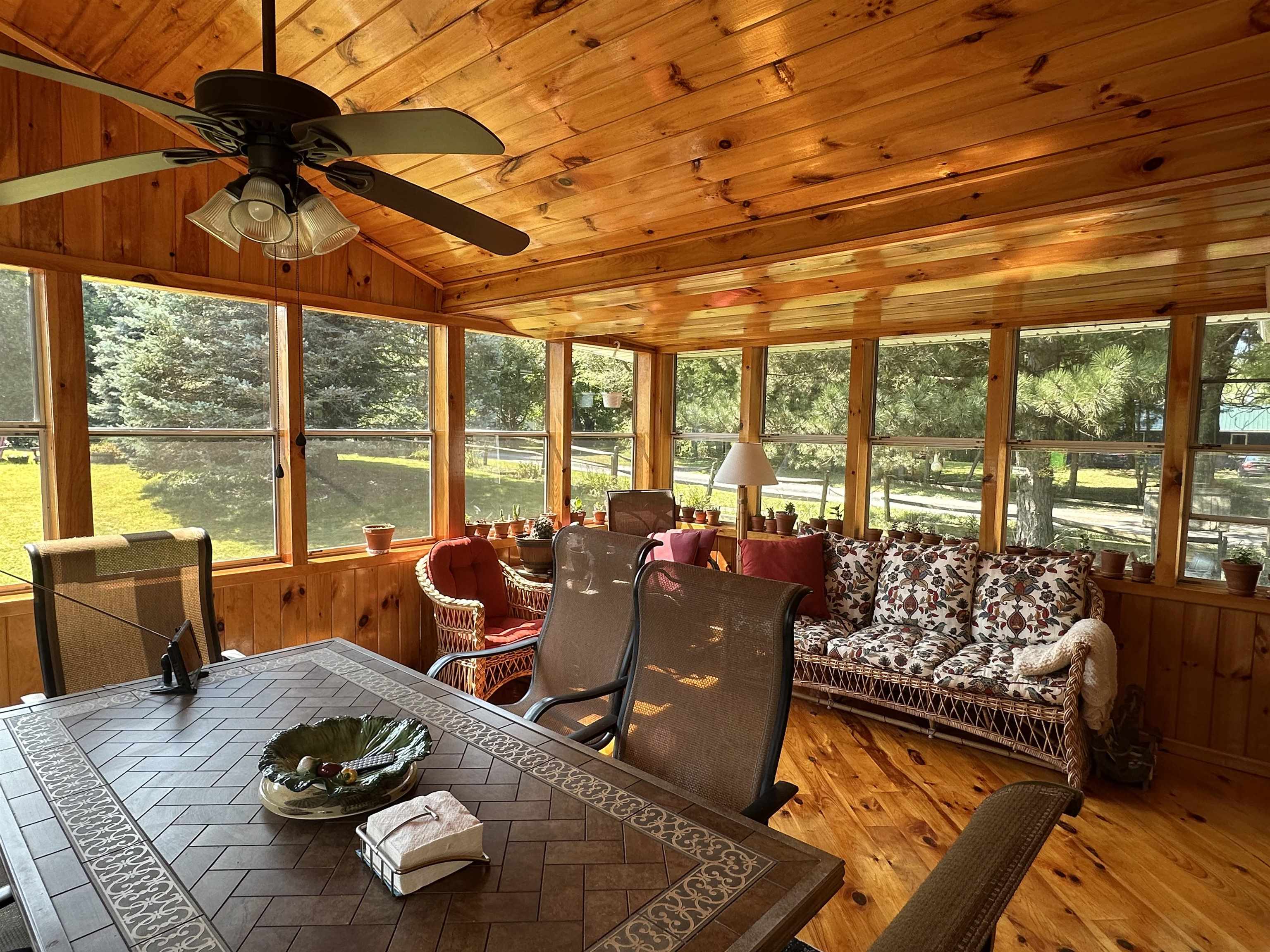 1343 Blockhouse Point Road Property Photo 16