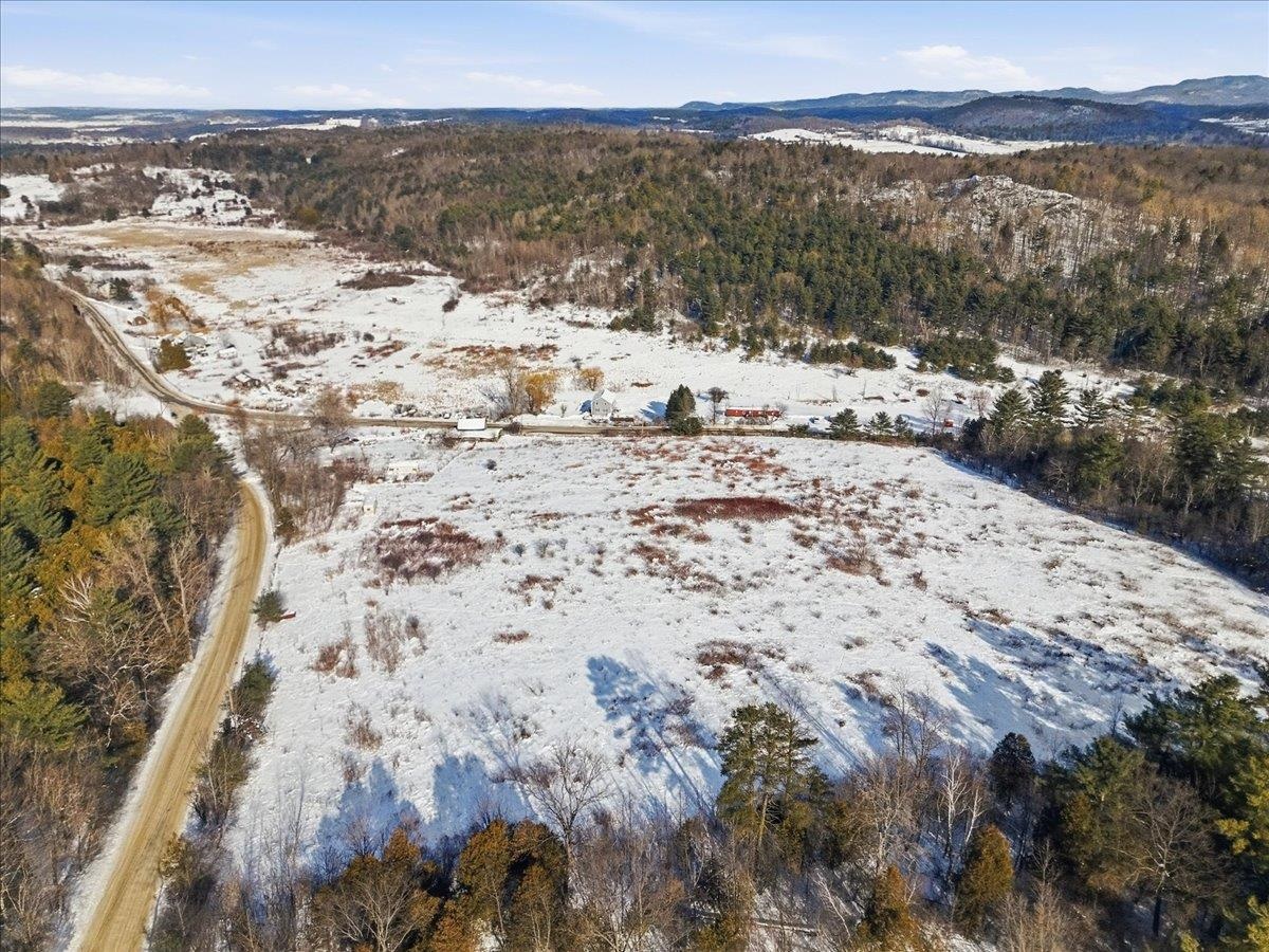 1567 Hollow Road Property Photo 7