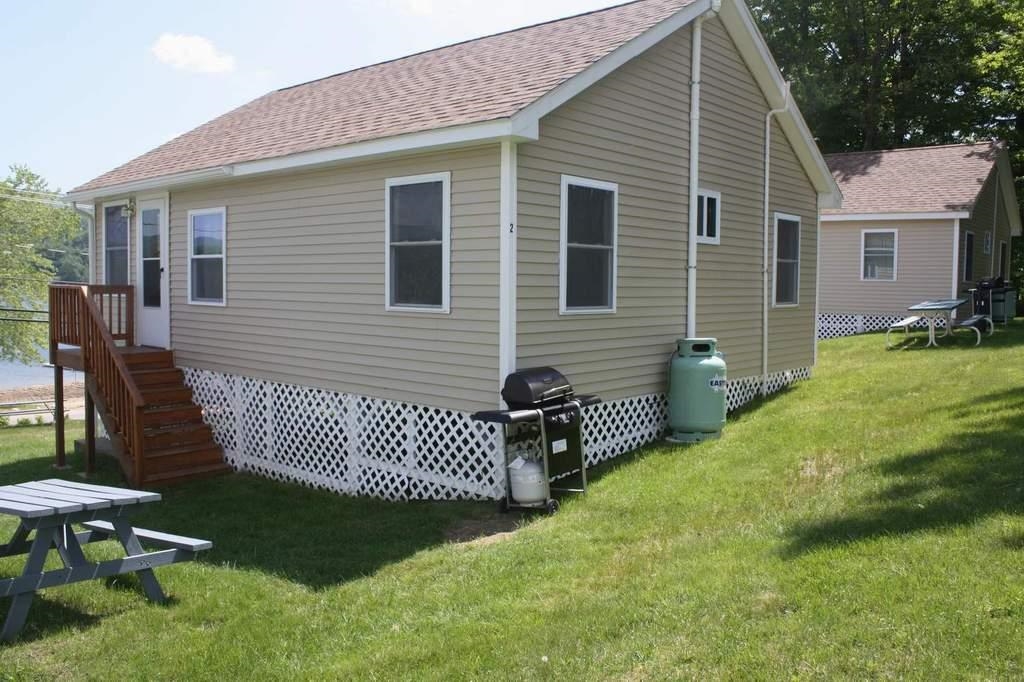 135 W Shore Road Property Photo 1