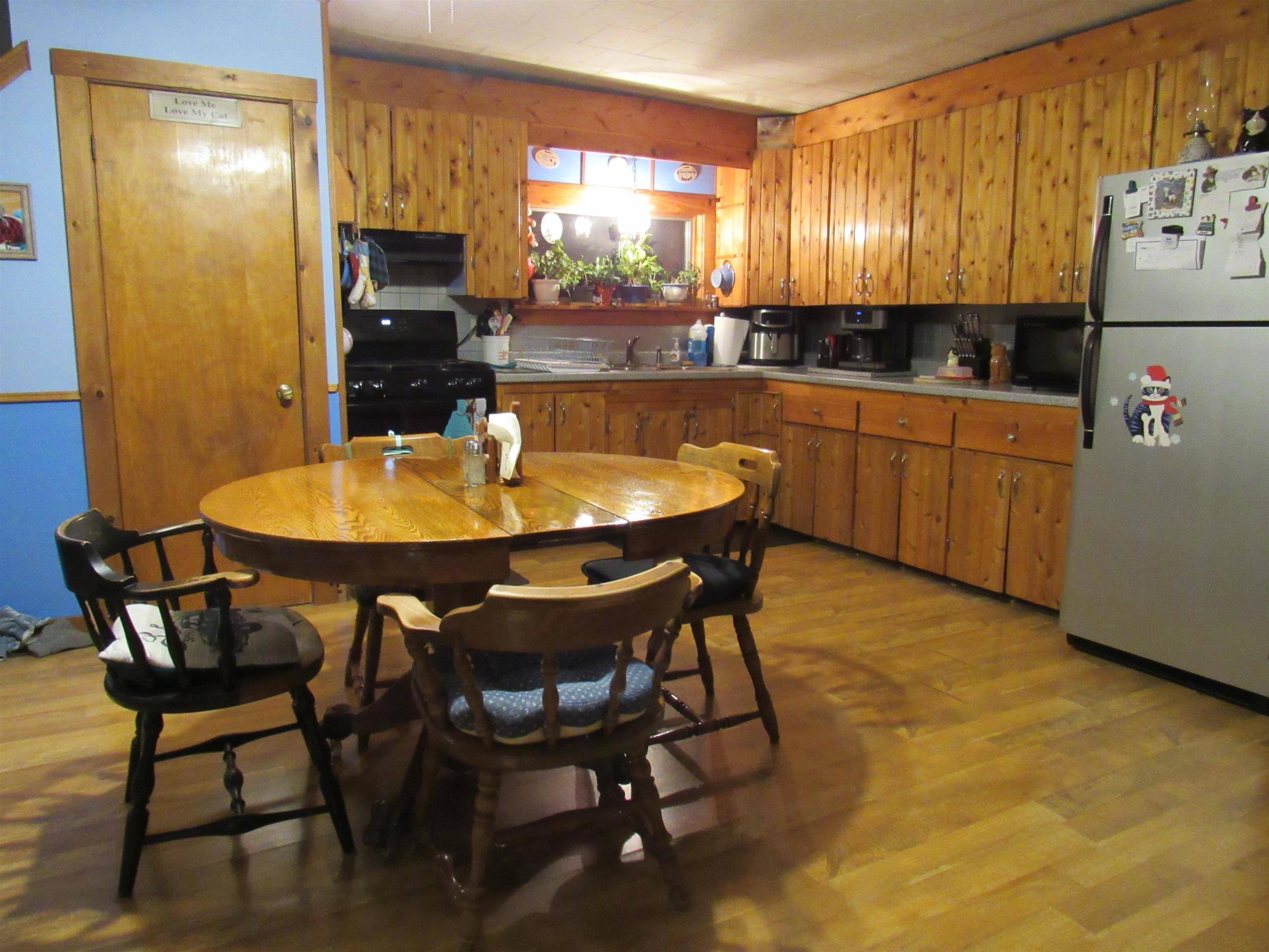 1901 Cross Road Property Photo 28