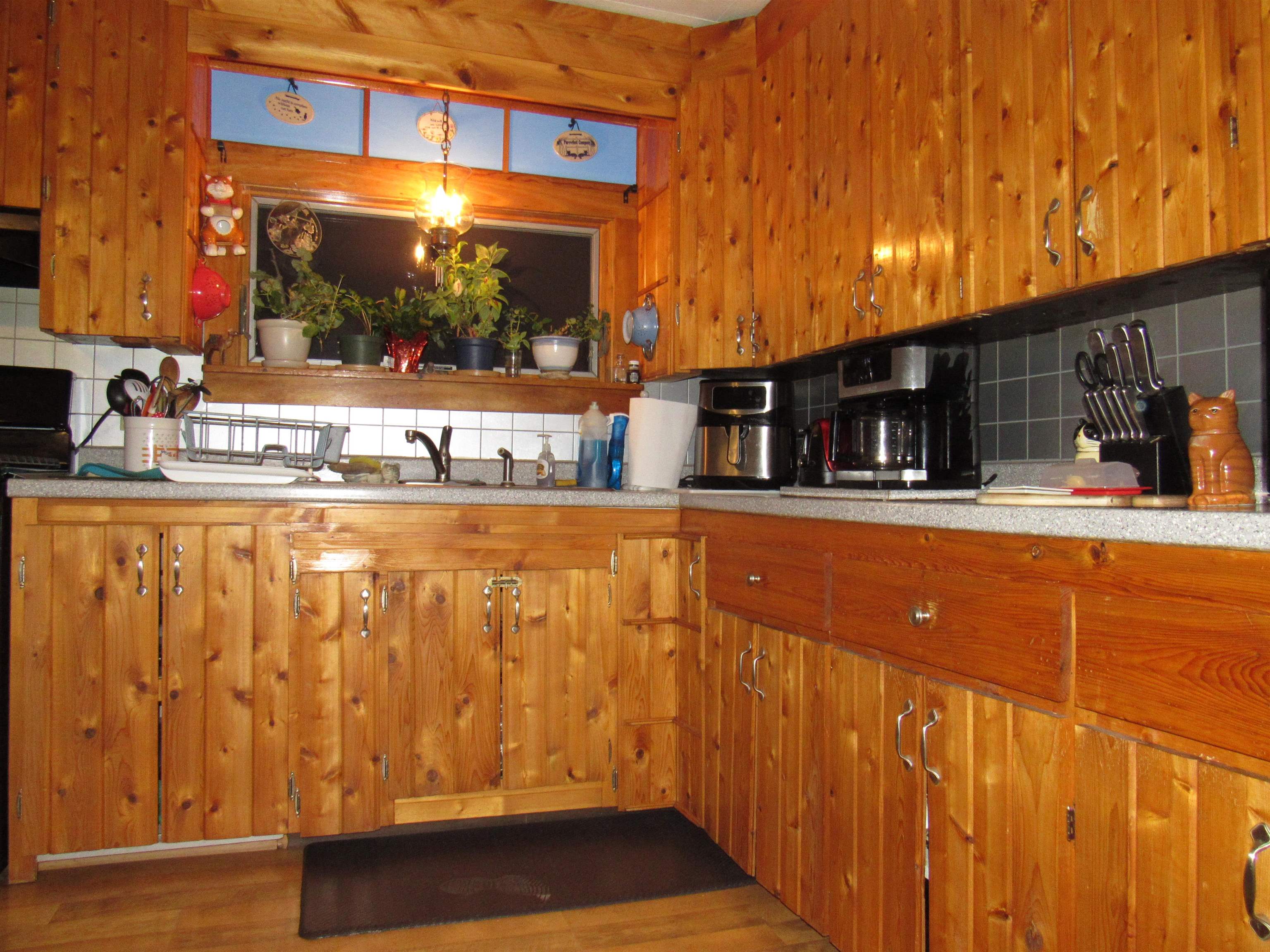 1901 Cross Road Property Photo 31