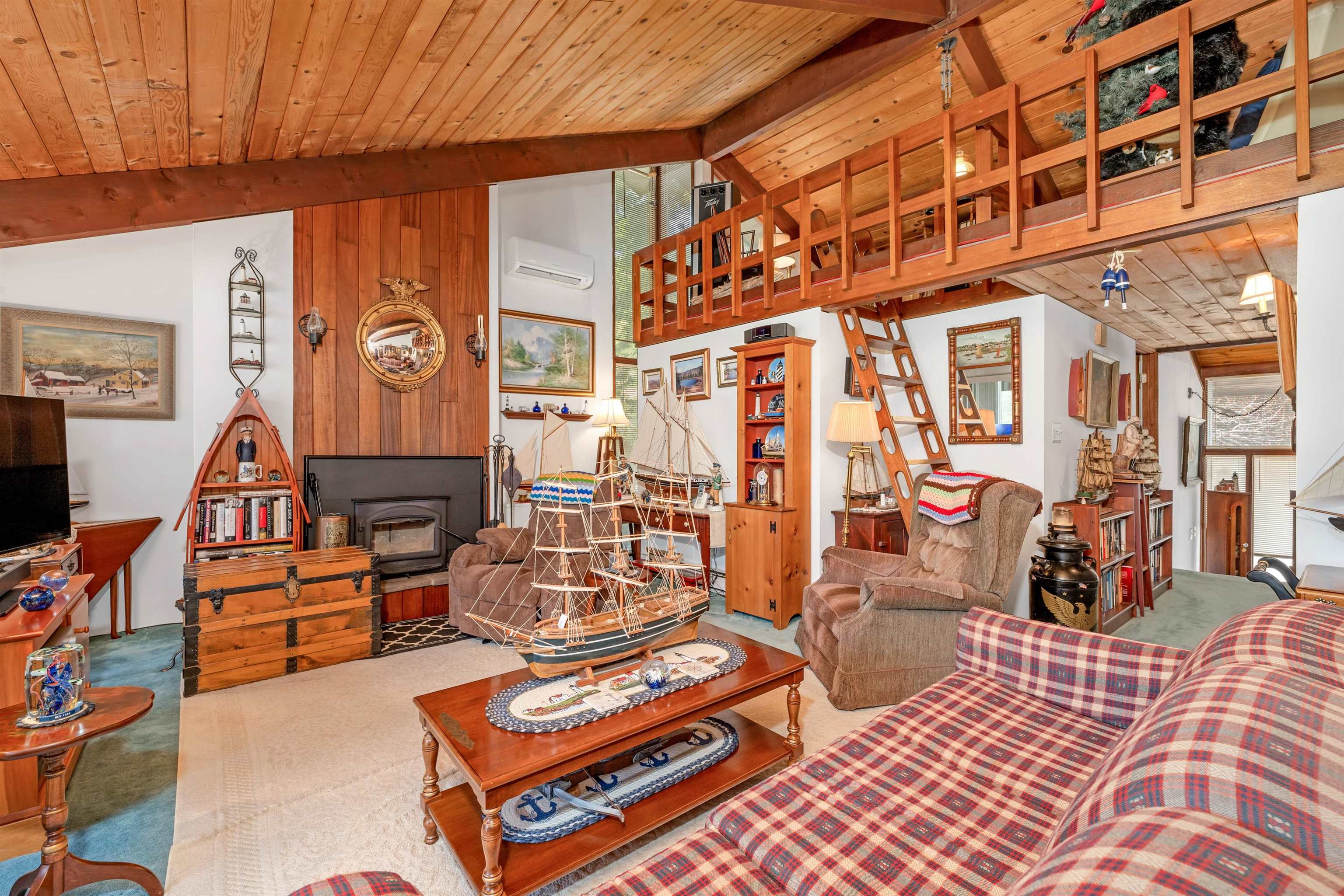 7 Sundance Road Property Photo 1