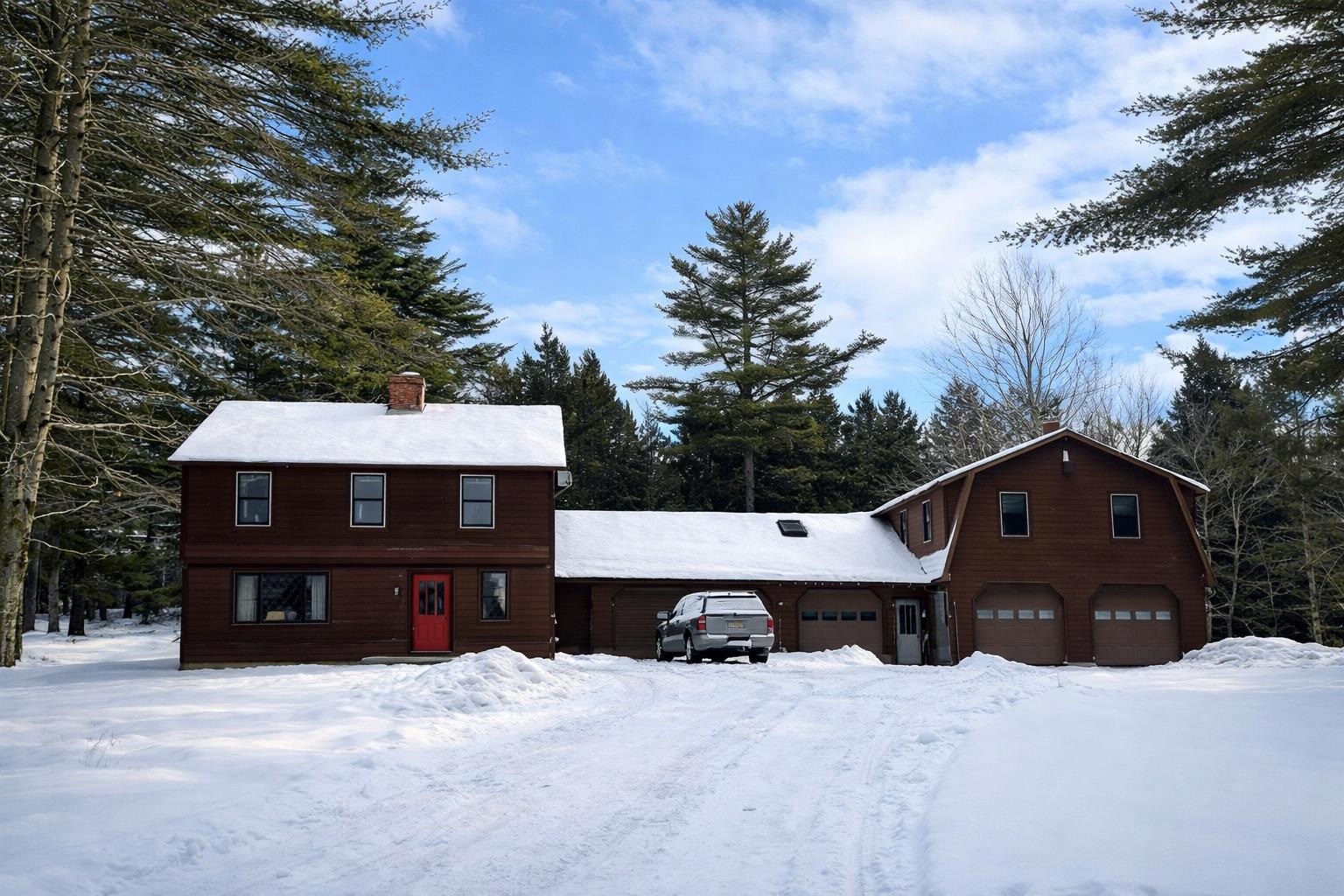 846 Weeks Hill Road Property Photo 1