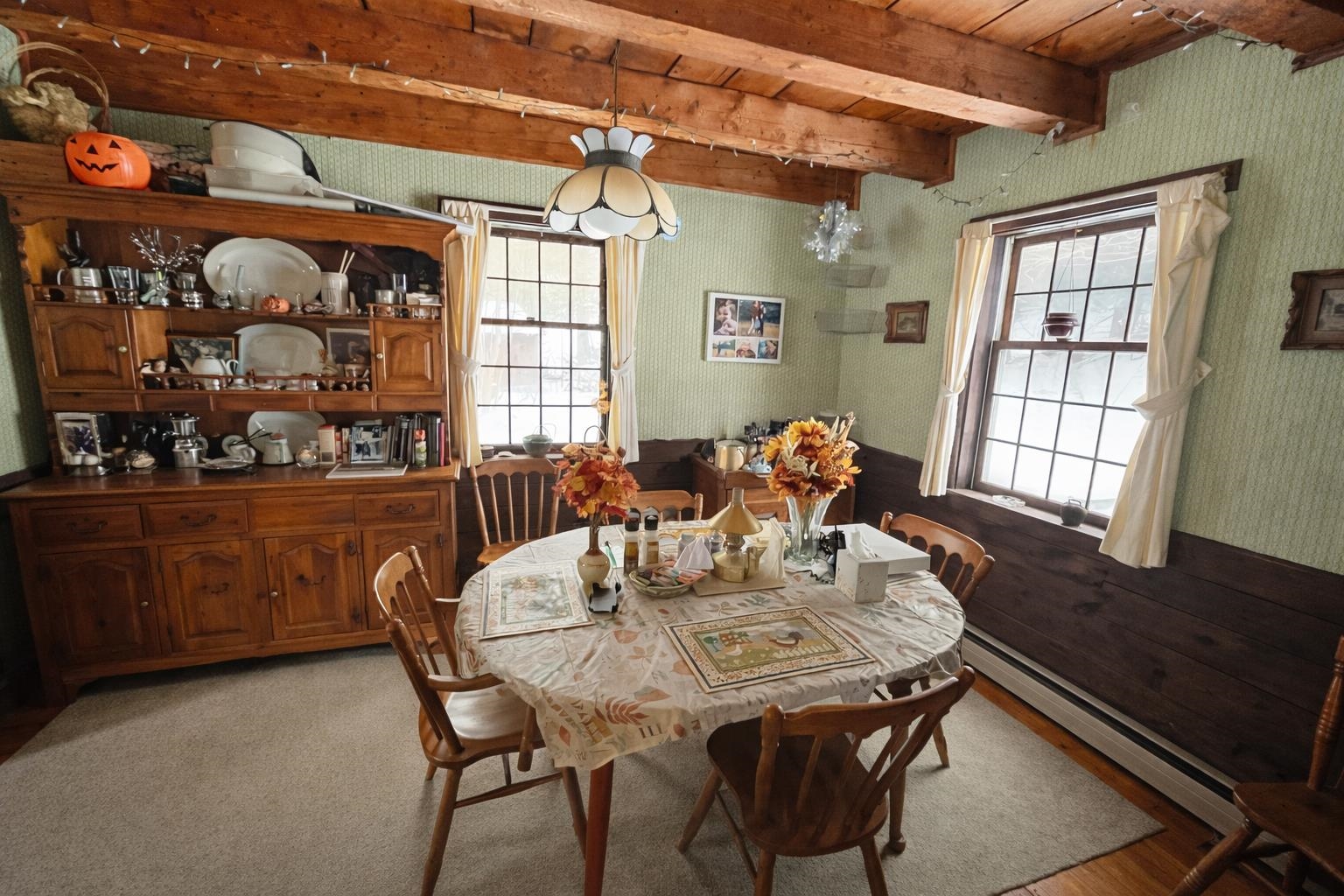 846 Weeks Hill Road Property Photo 16