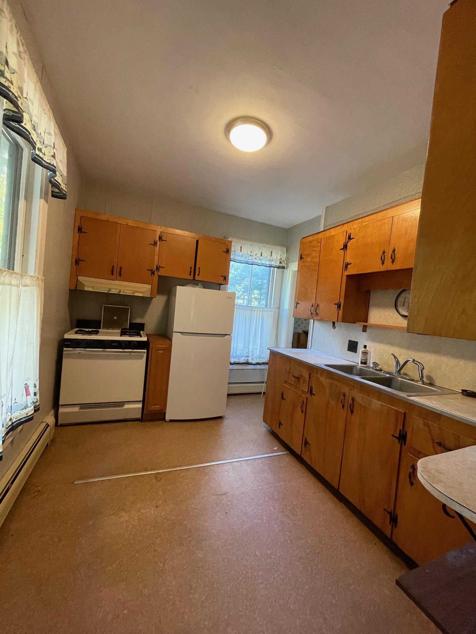 207 River Road Property Photo 2