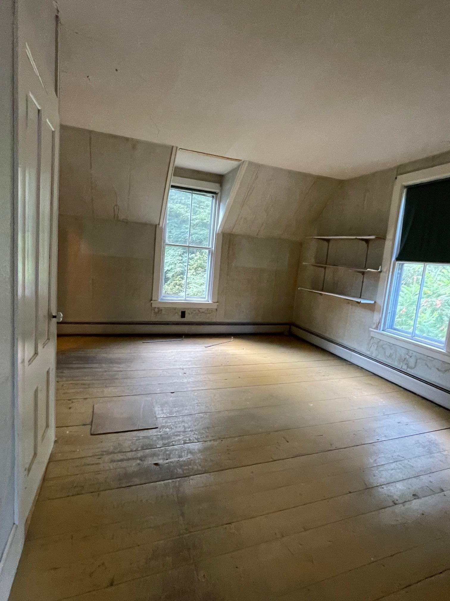 207 River Road Property Photo 7