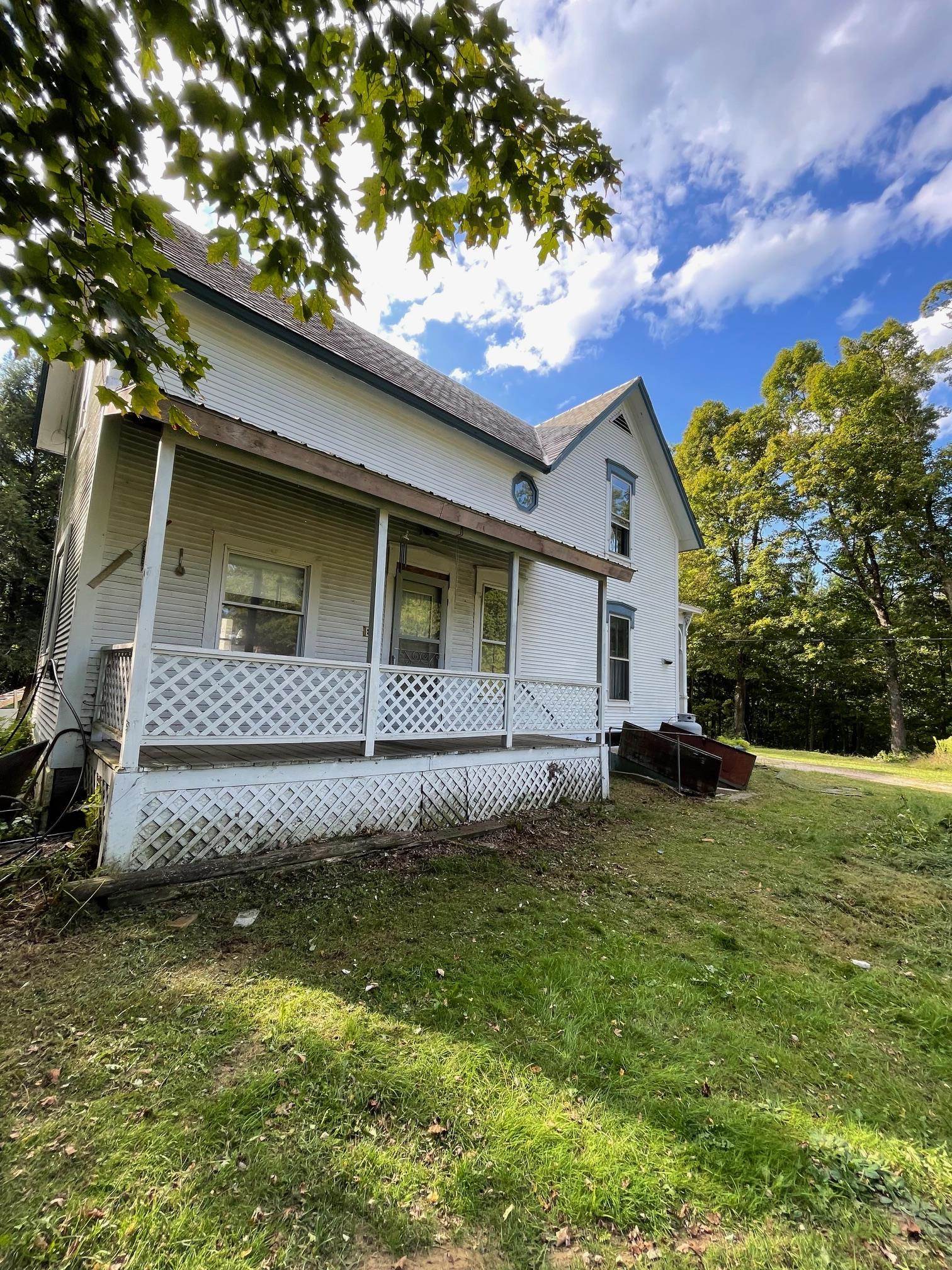 207 River Road Property Photo 13