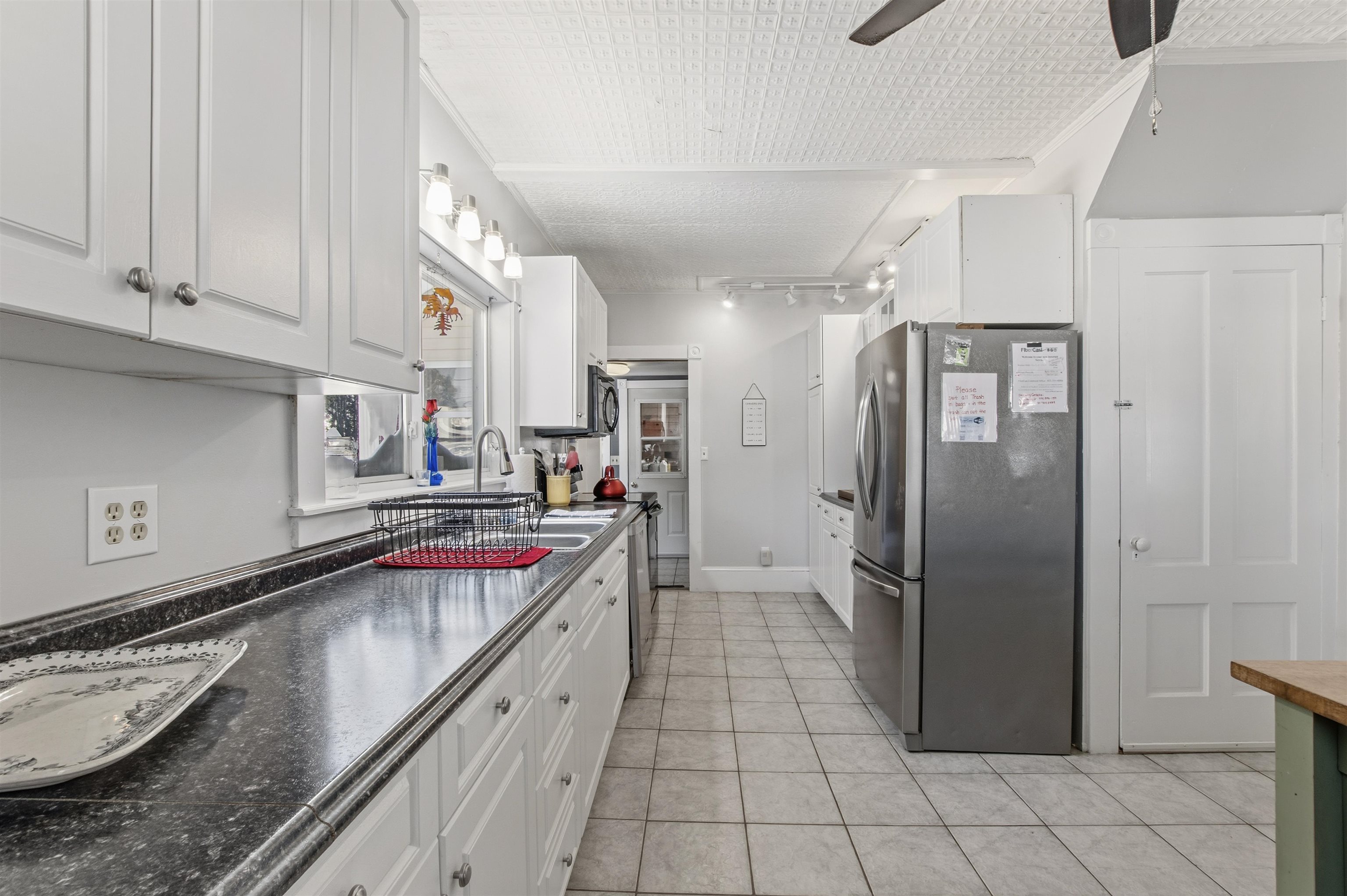 59 Colby Street Property Photo 10