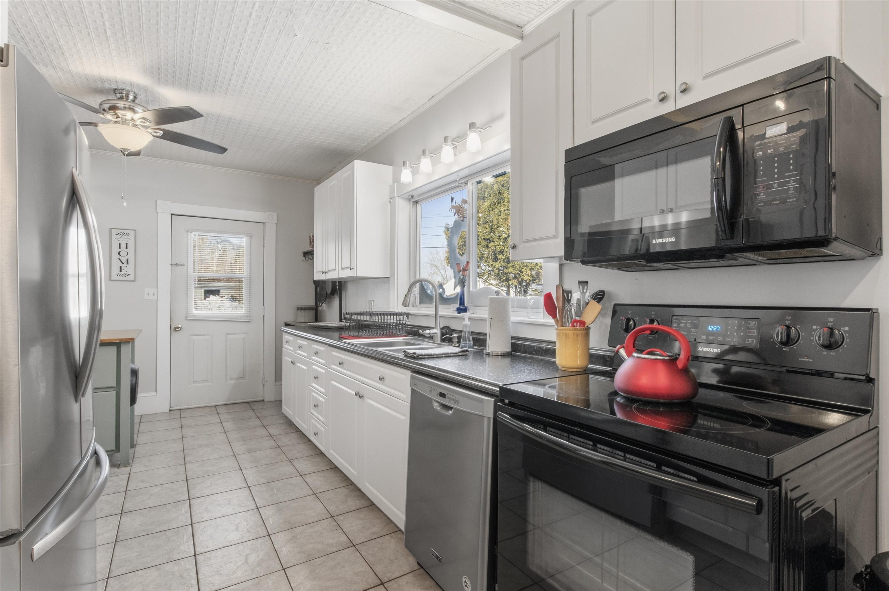 59 Colby Street Property Photo 12