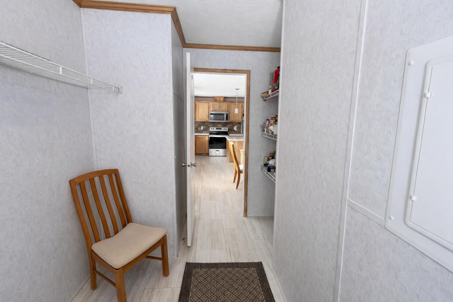 43 Crystal Lane Property Photo 2