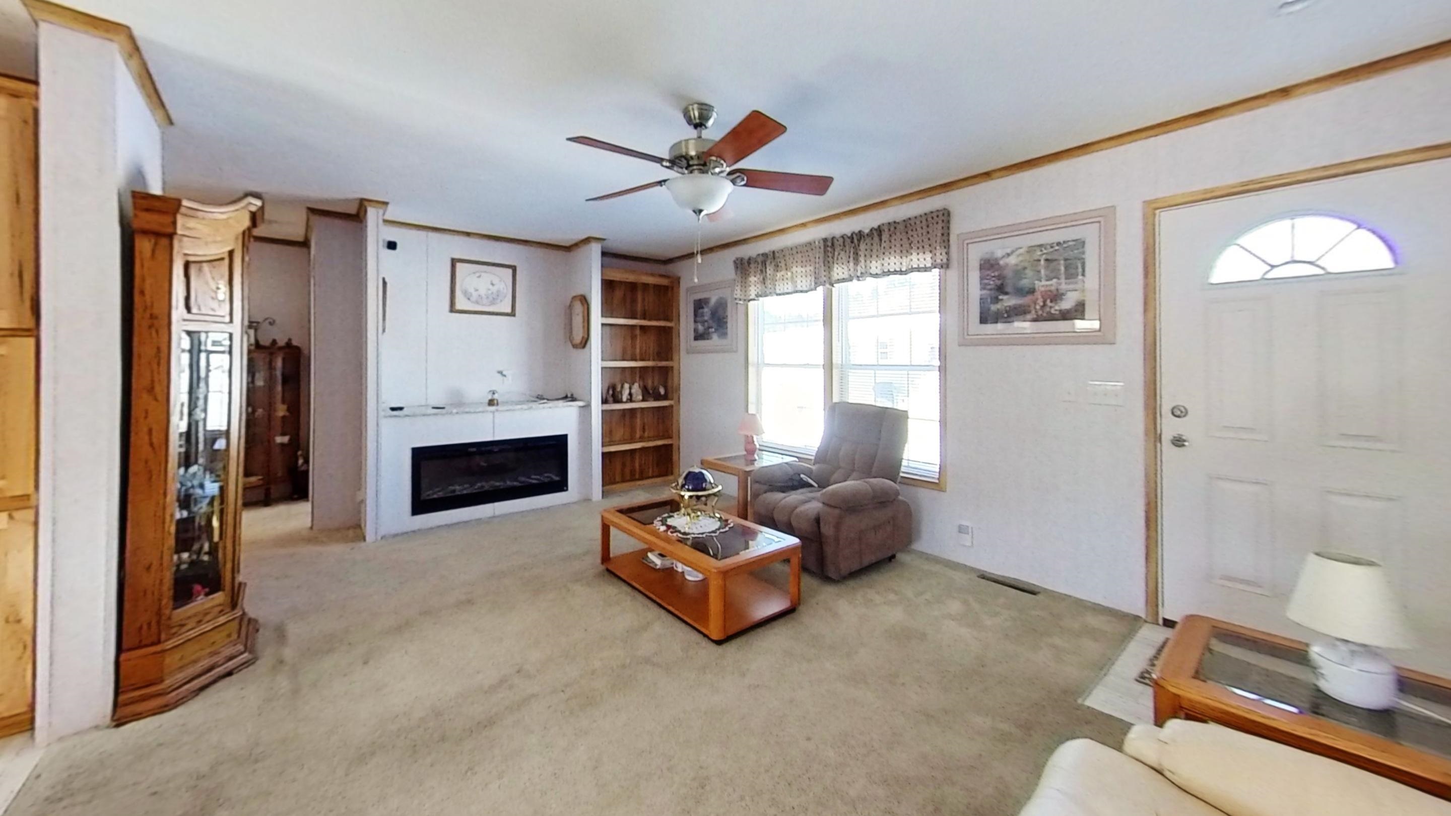 43 Crystal Lane Property Photo 12