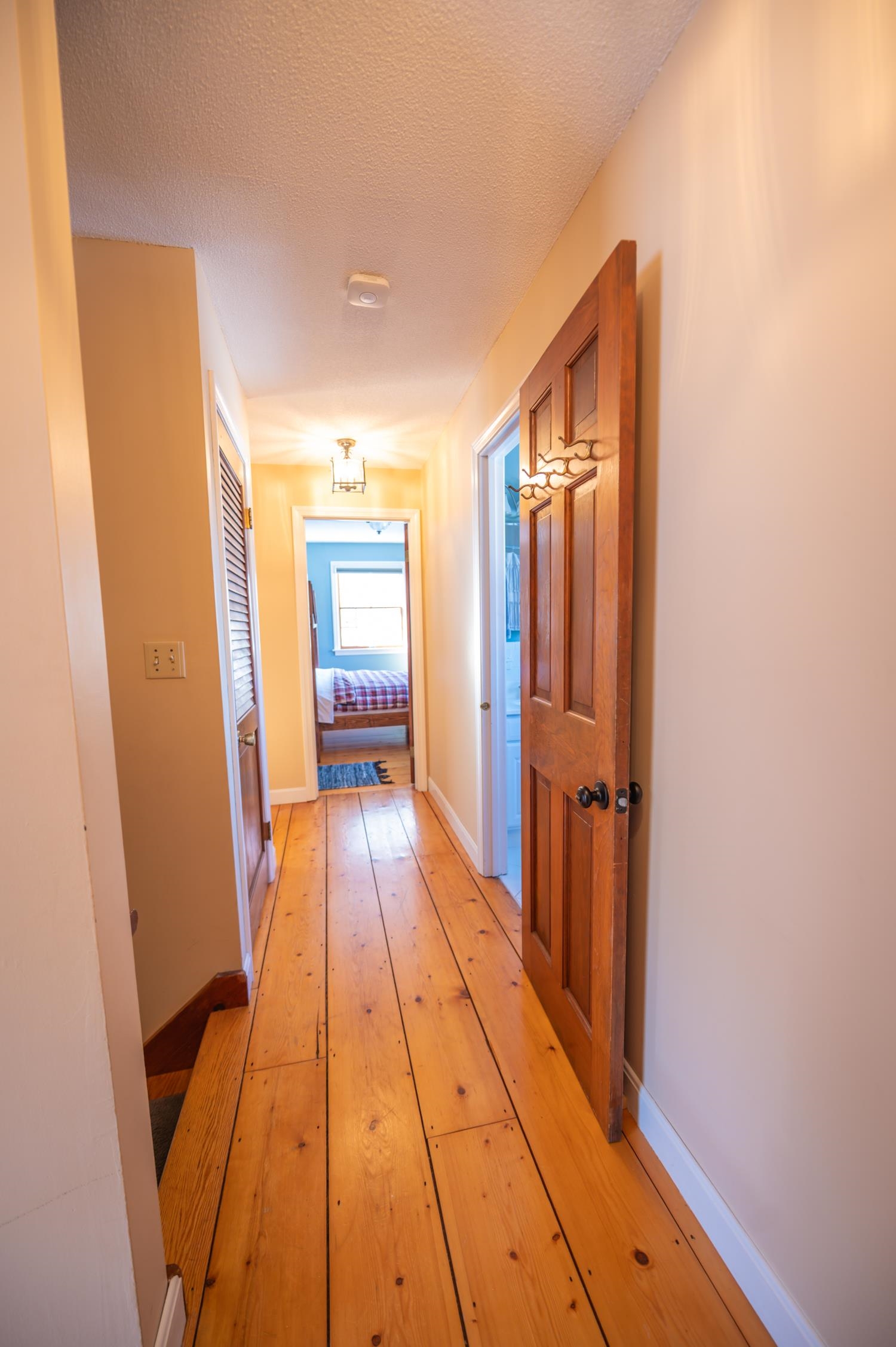 32 Old Town Road Property Photo 17