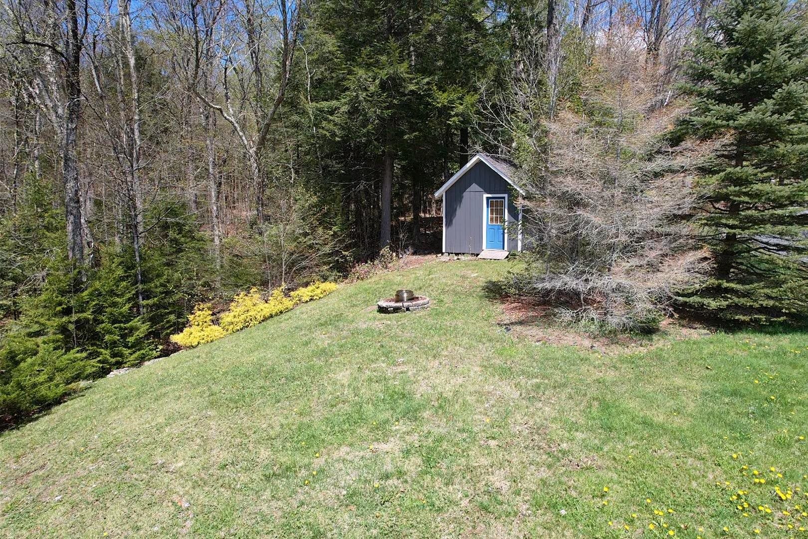 41 Two Brook Drive Property Photo 47