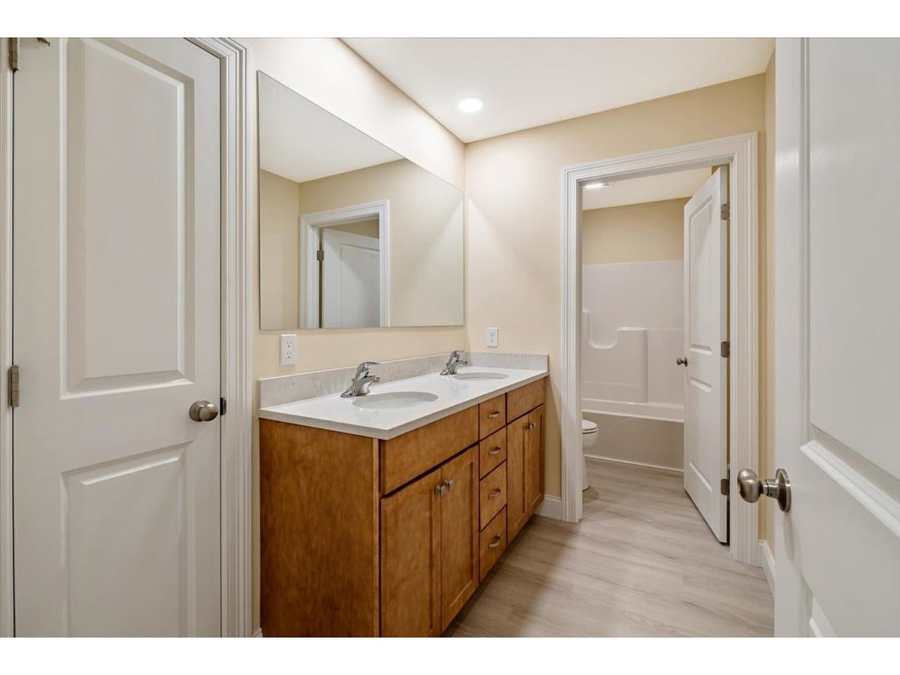 187 Pearl Street Property Photo 22
