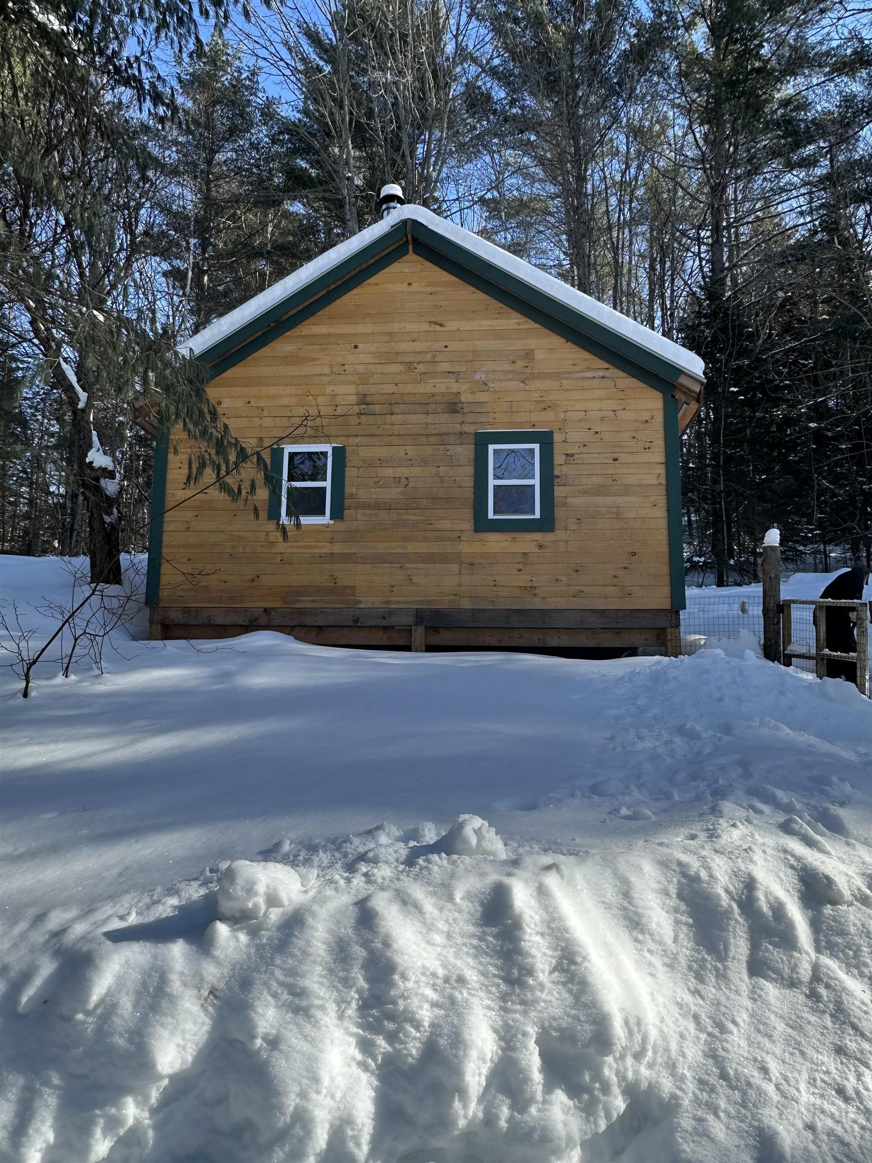 9 Dry Pond Road Property Photo 2