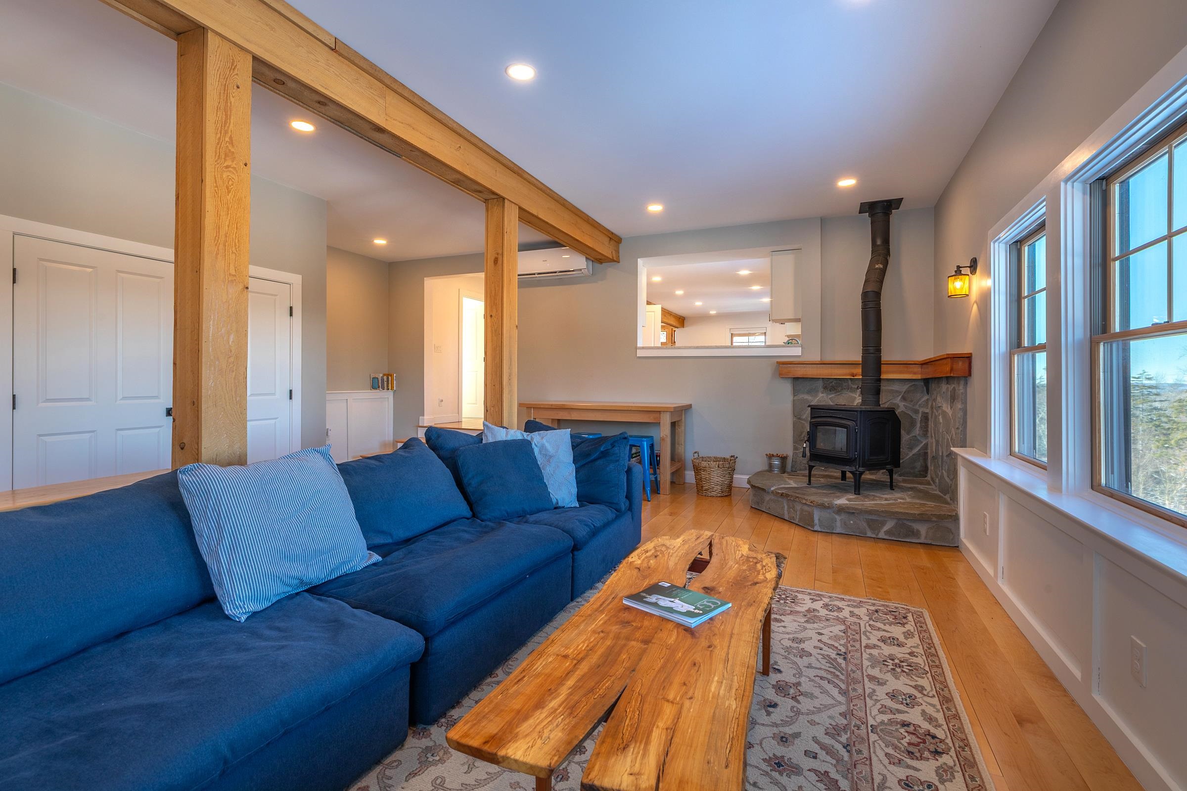2734 Healdville Road Property Photo 7
