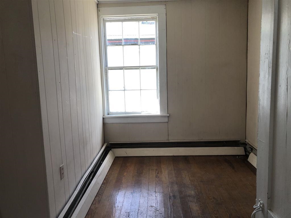 304 Main Street Property Photo 25