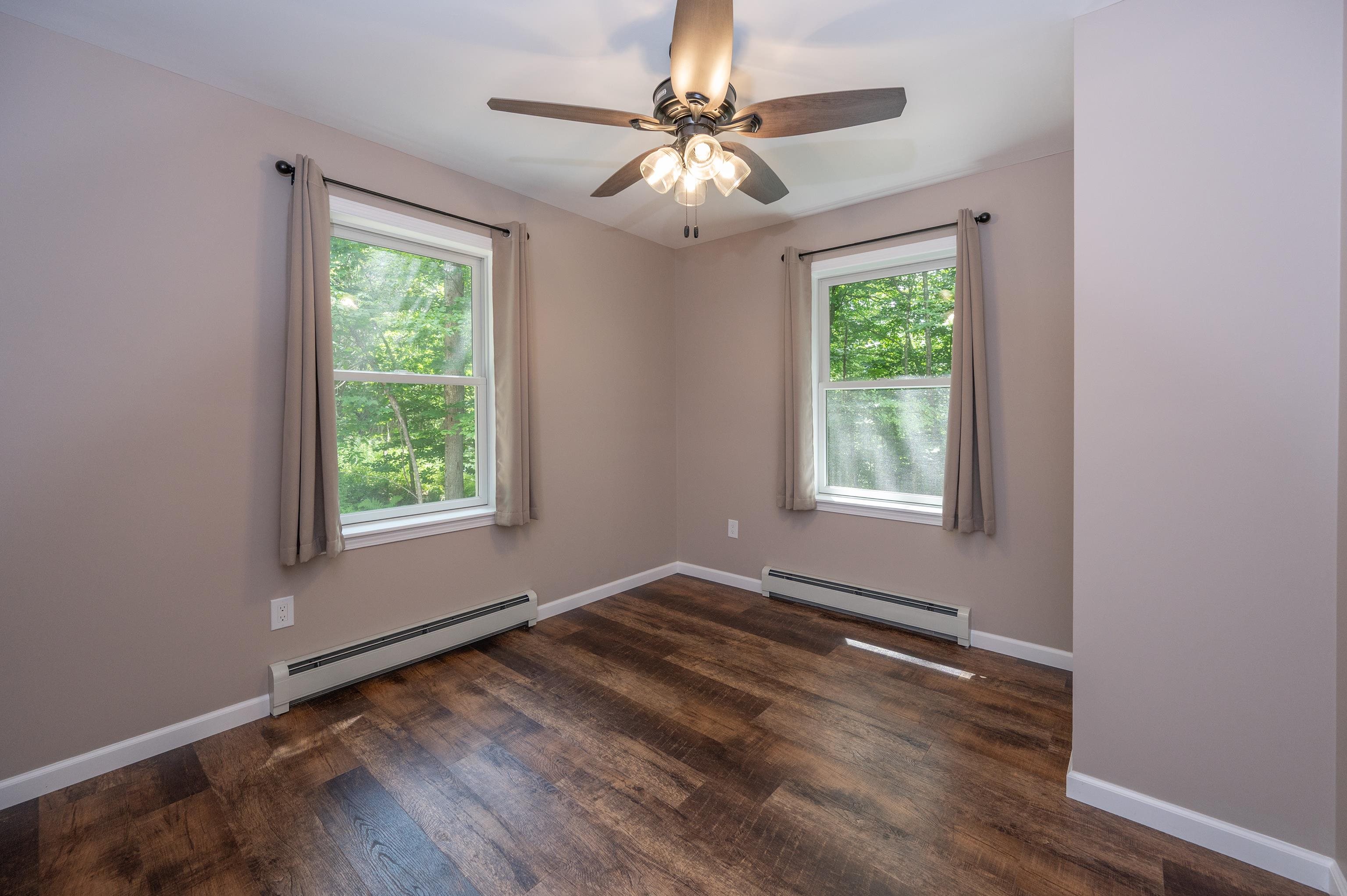 127 Top Ridge Property Photo 12