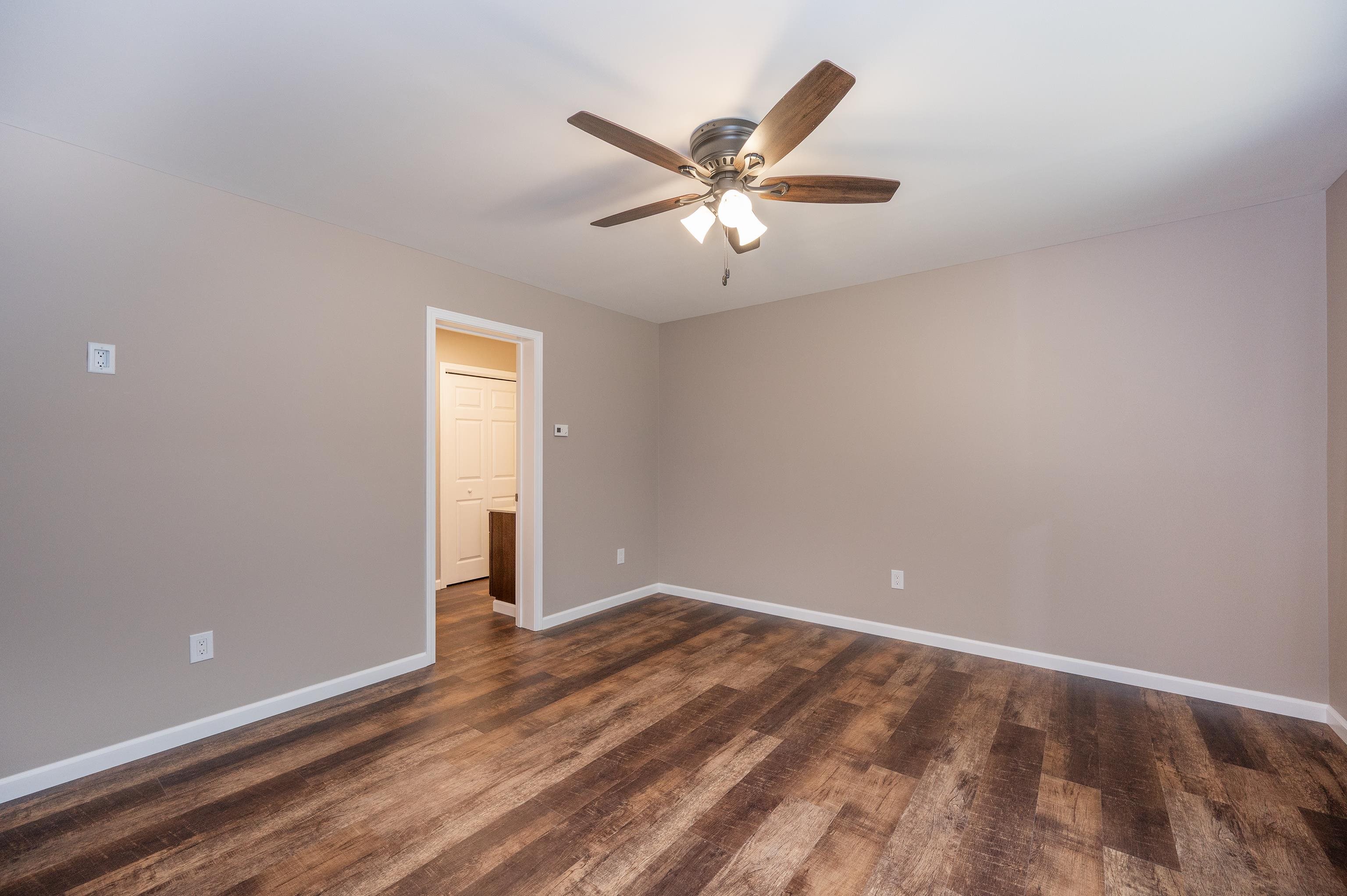 127 Top Ridge Property Photo 17