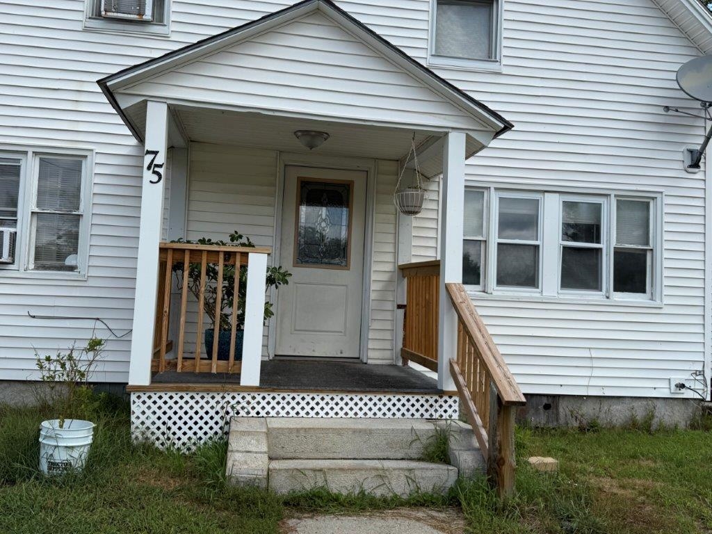 75 Library Road Property Photo 8