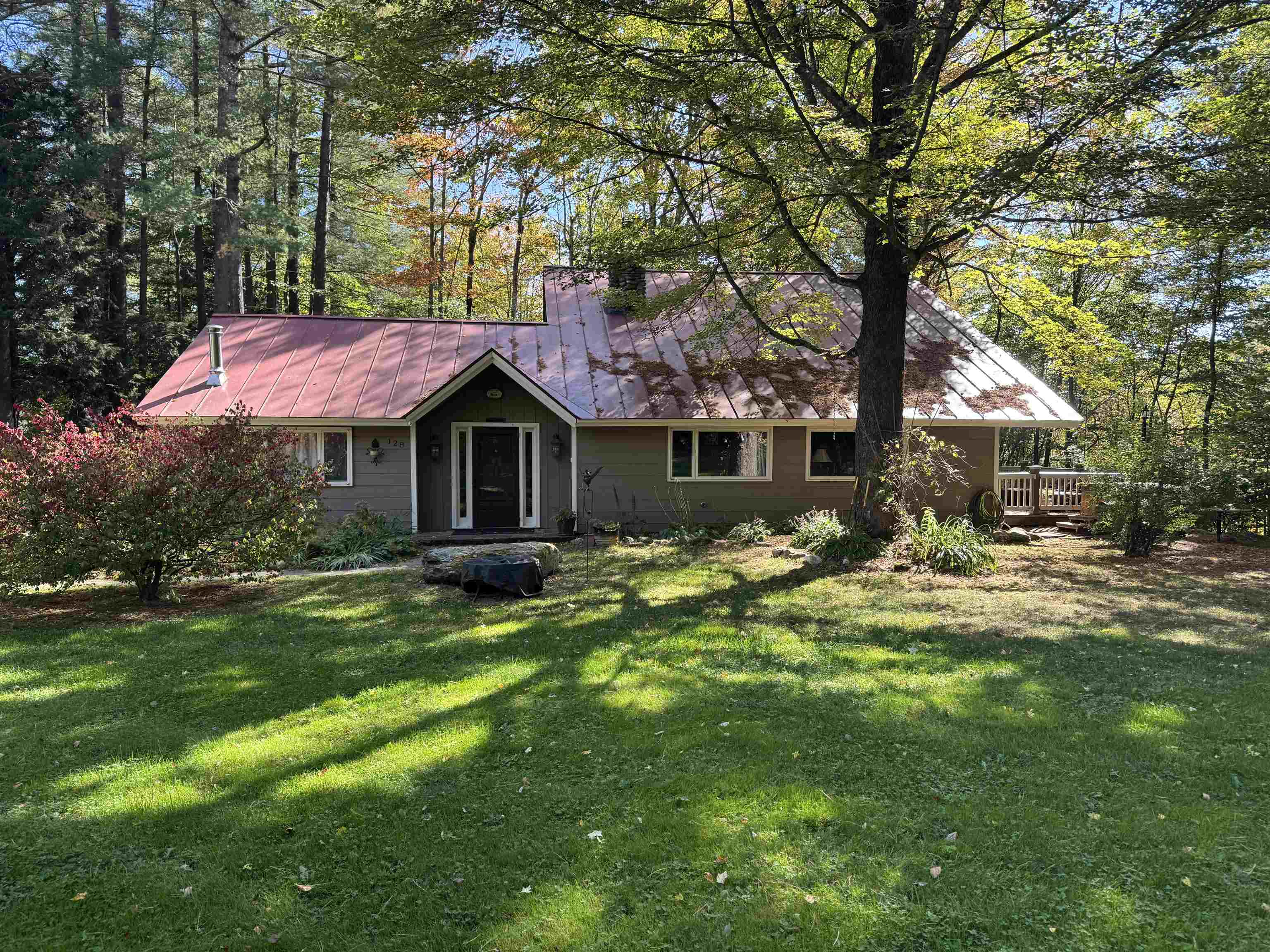 128 Upper Pines Road Property Photo 1