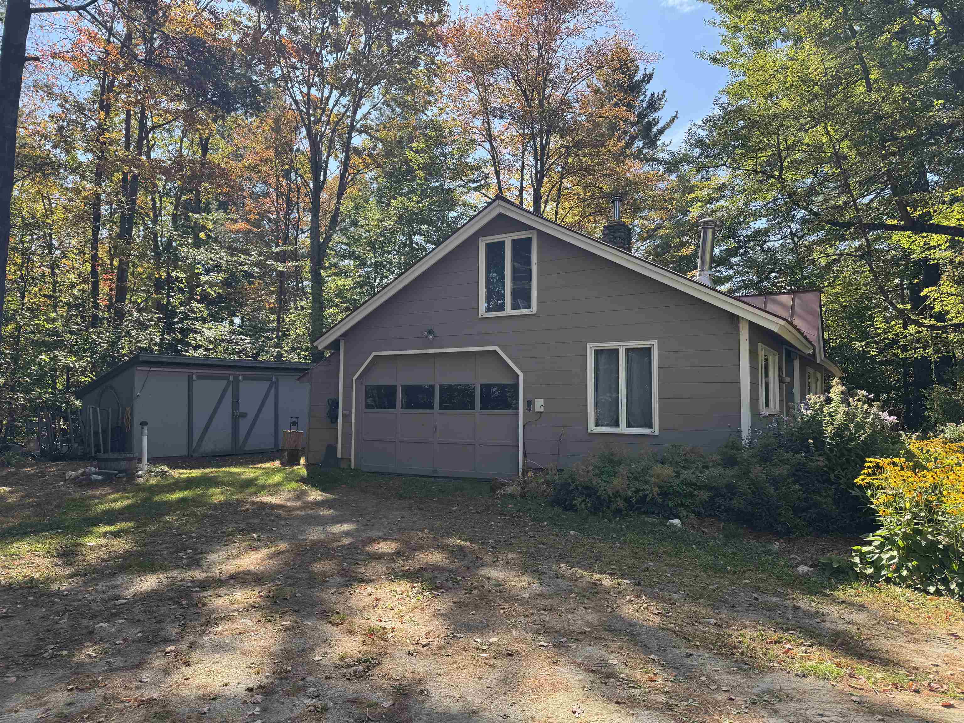 128 Upper Pines Road Property Photo 3