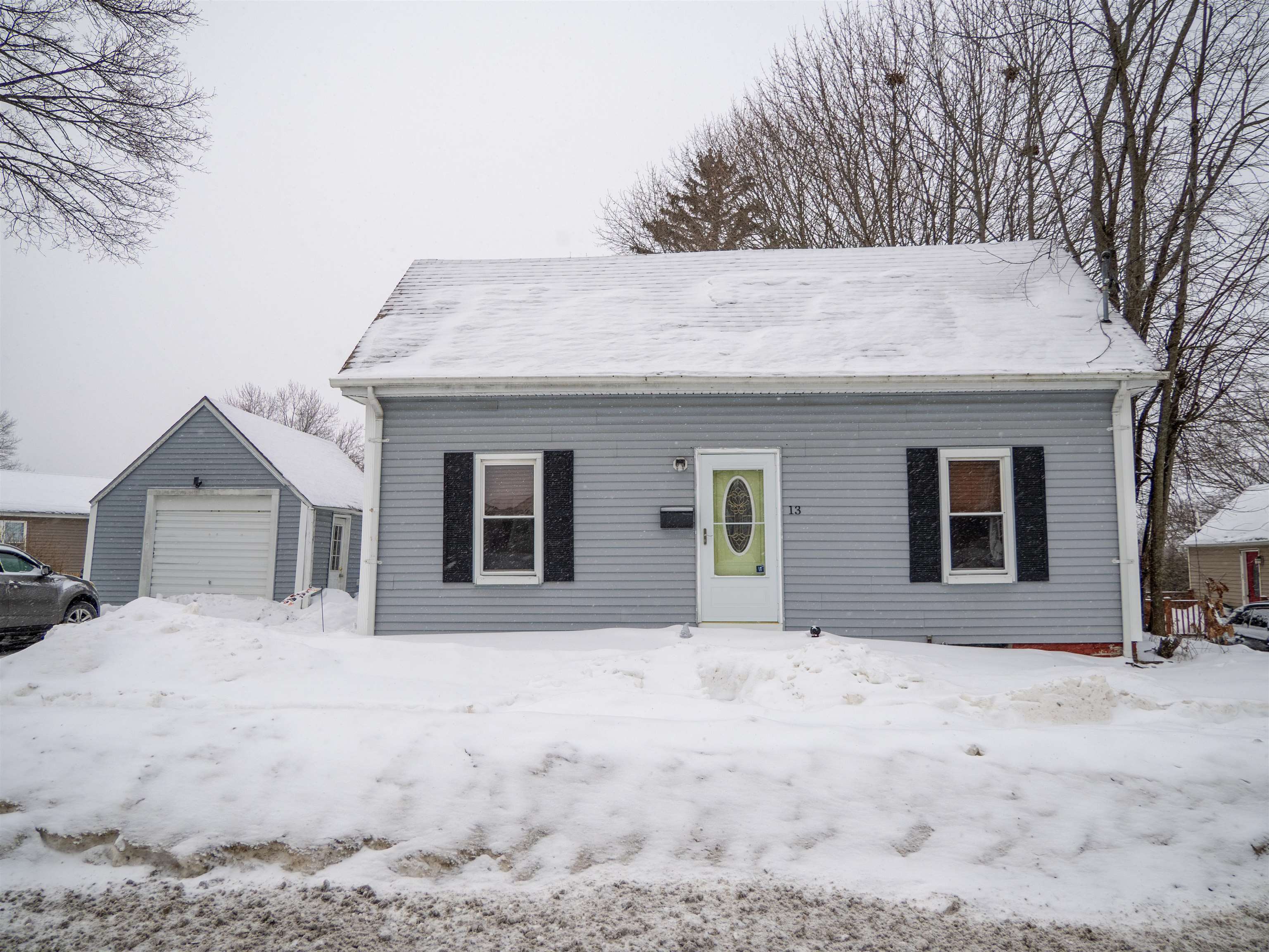 13 Stark Avenue Property Photo 1