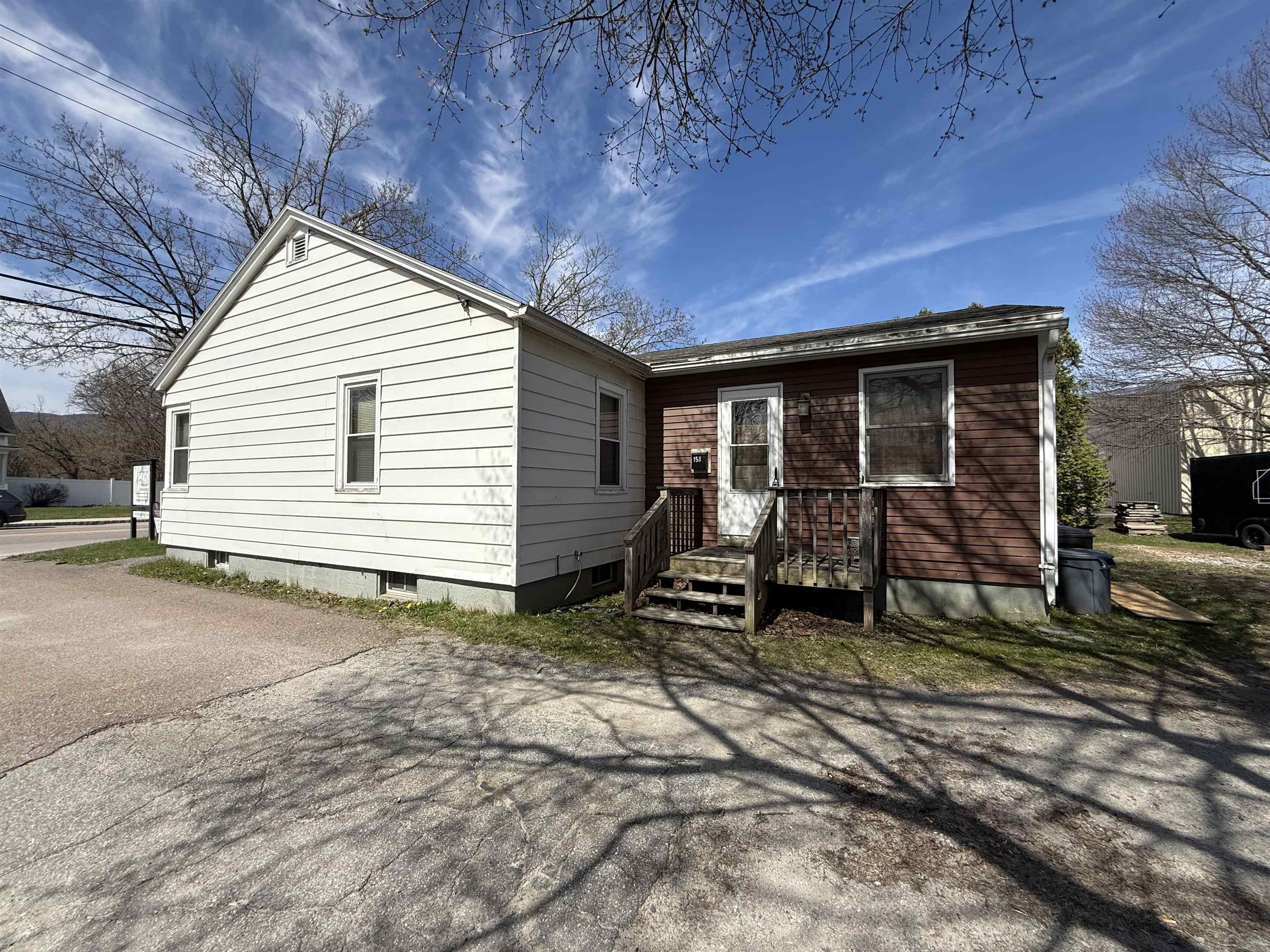 158 South Main Street Property Photo 1