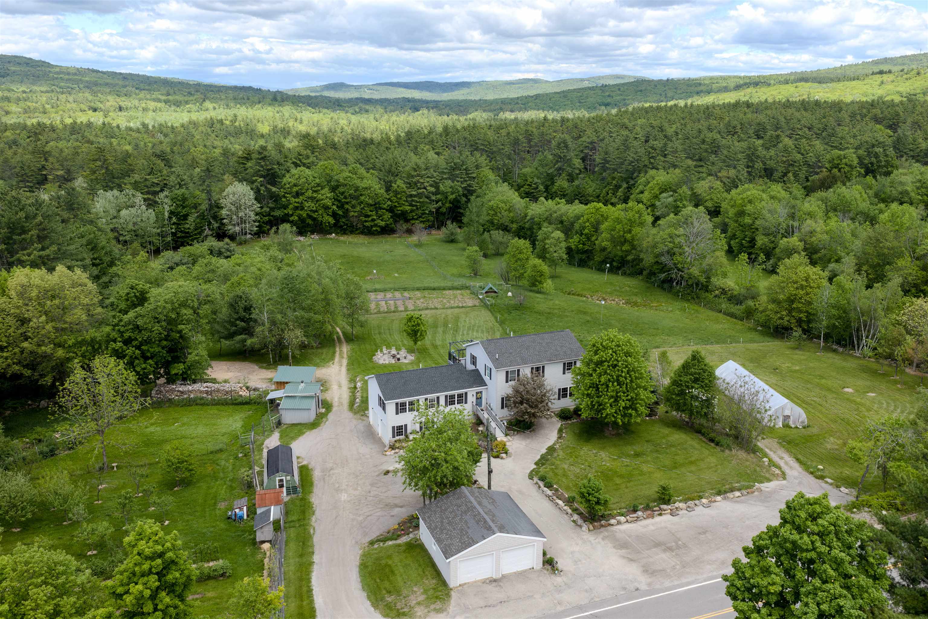 1168 New Hampton Road Property Photo 1