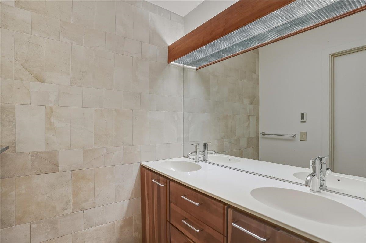 102 South Beach Road Property Photo 17