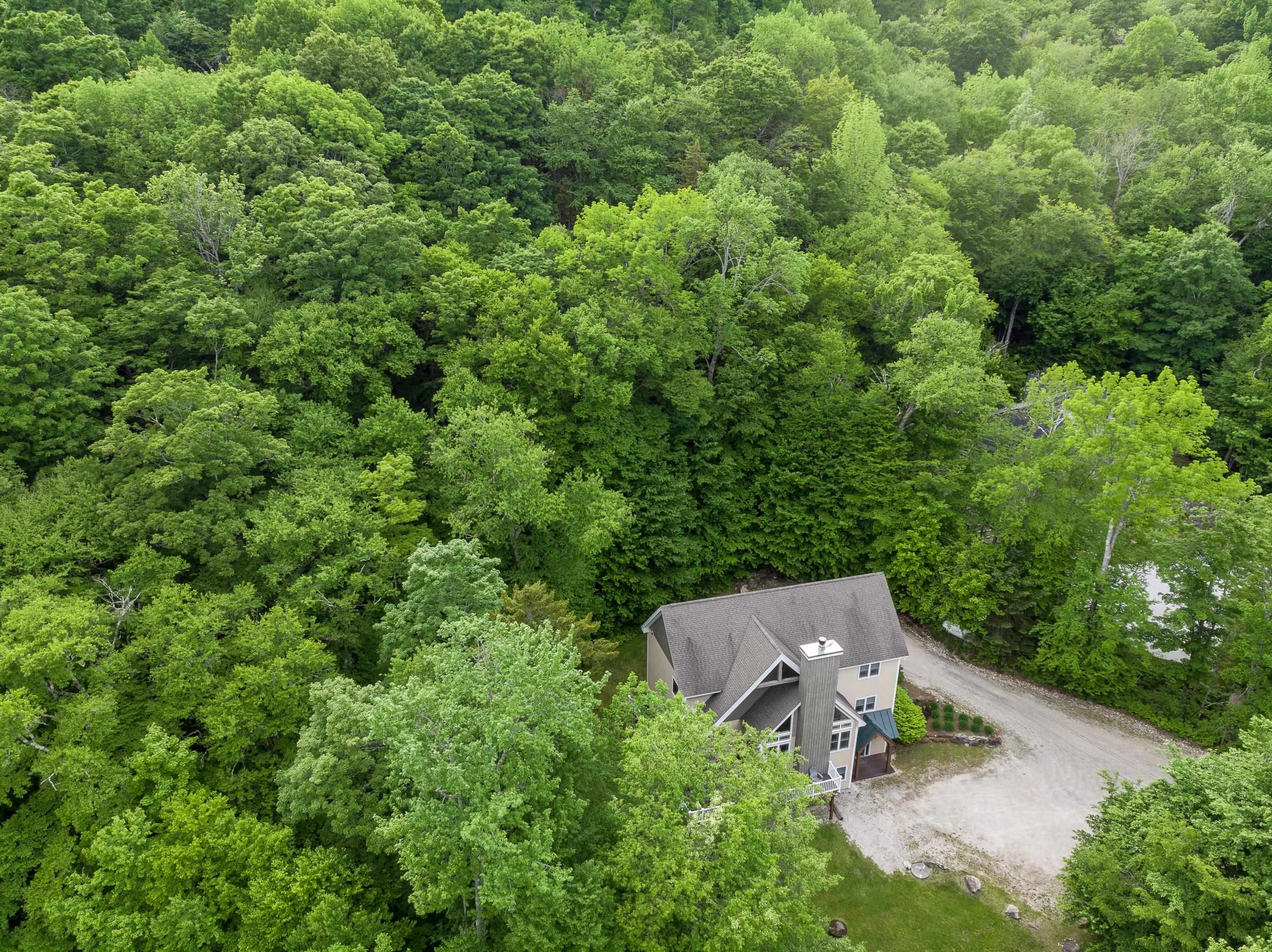 563 Rim Road Property Photo 6