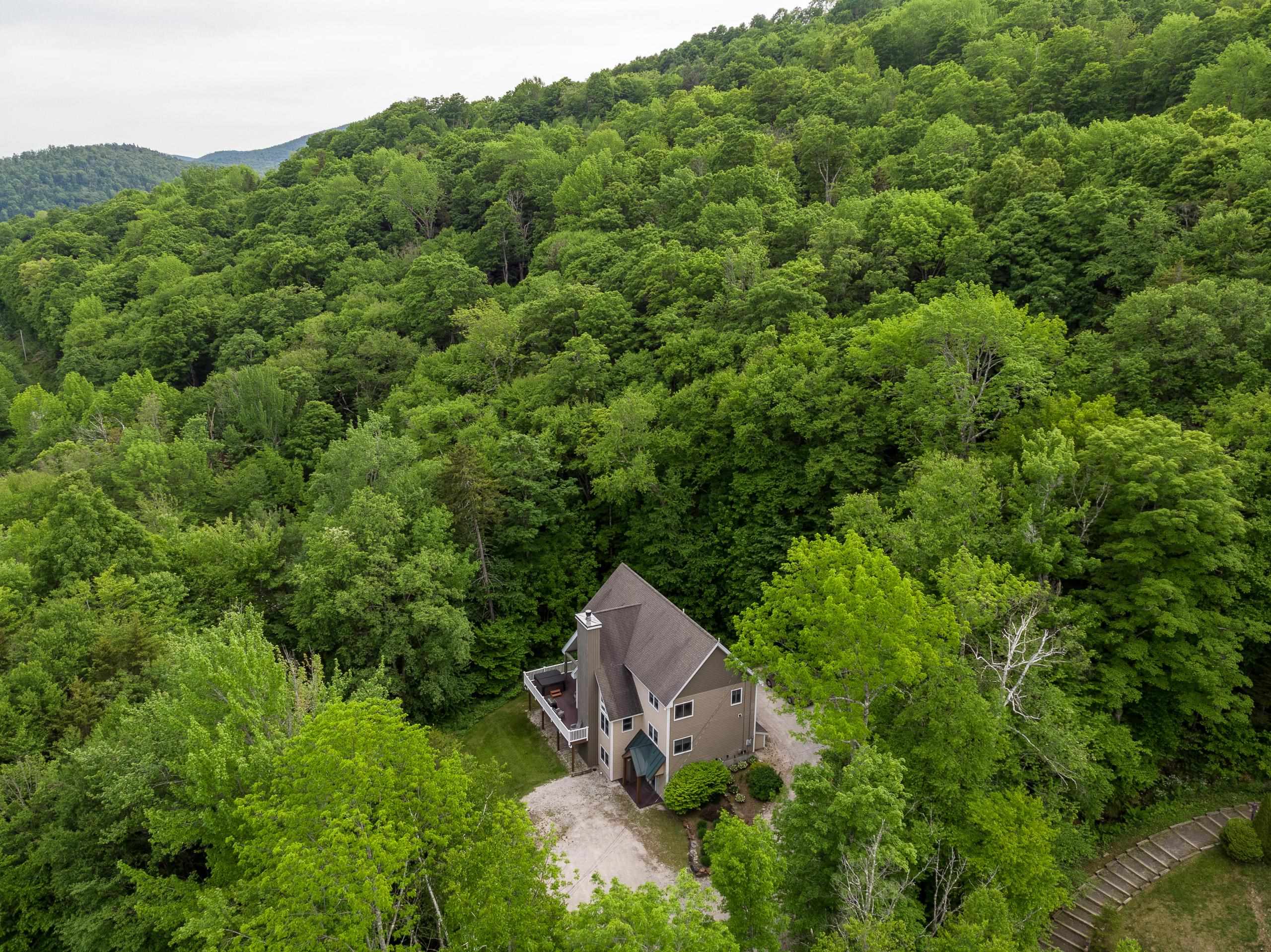 563 Rim Road Property Photo 7