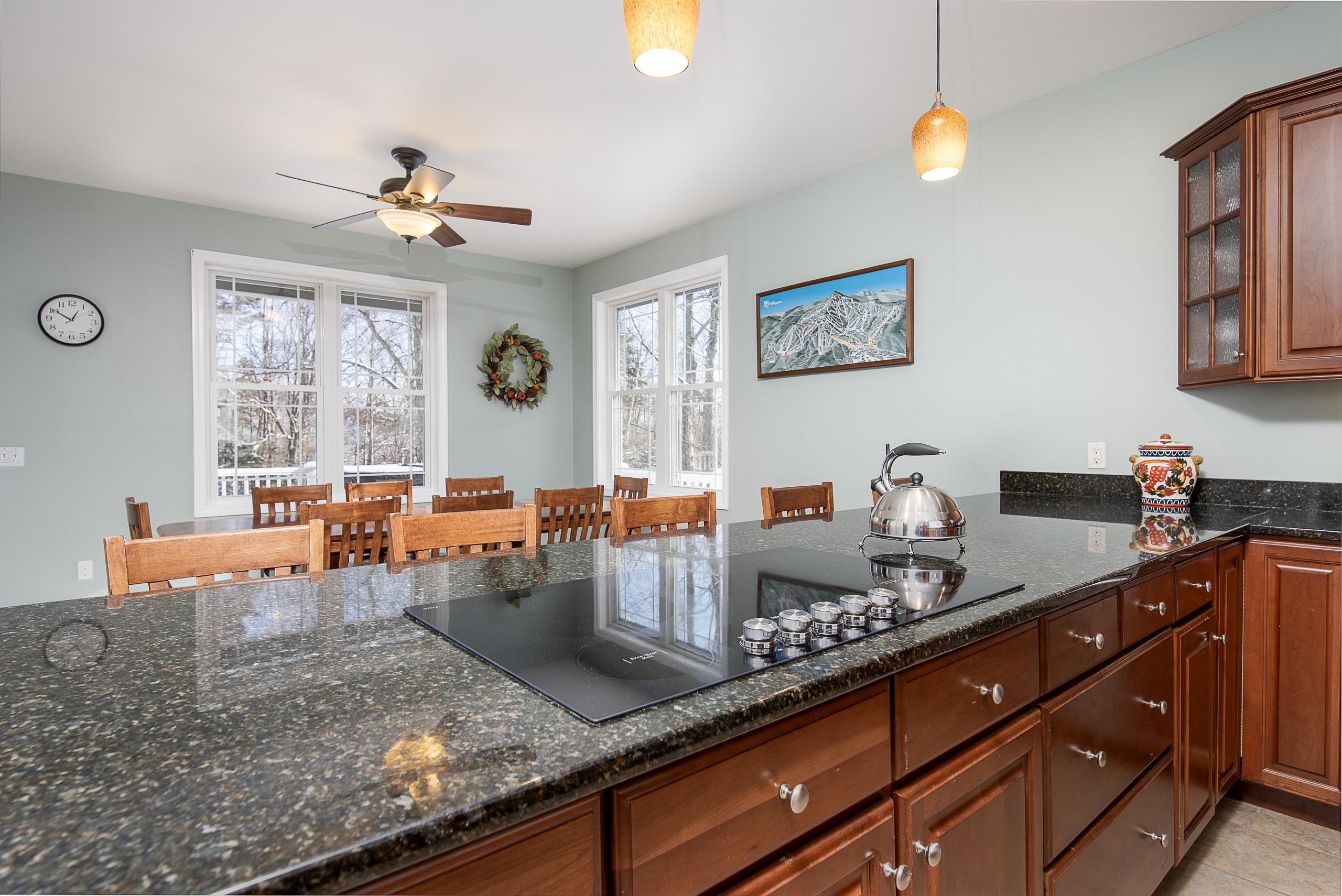 563 Rim Road Property Photo 15